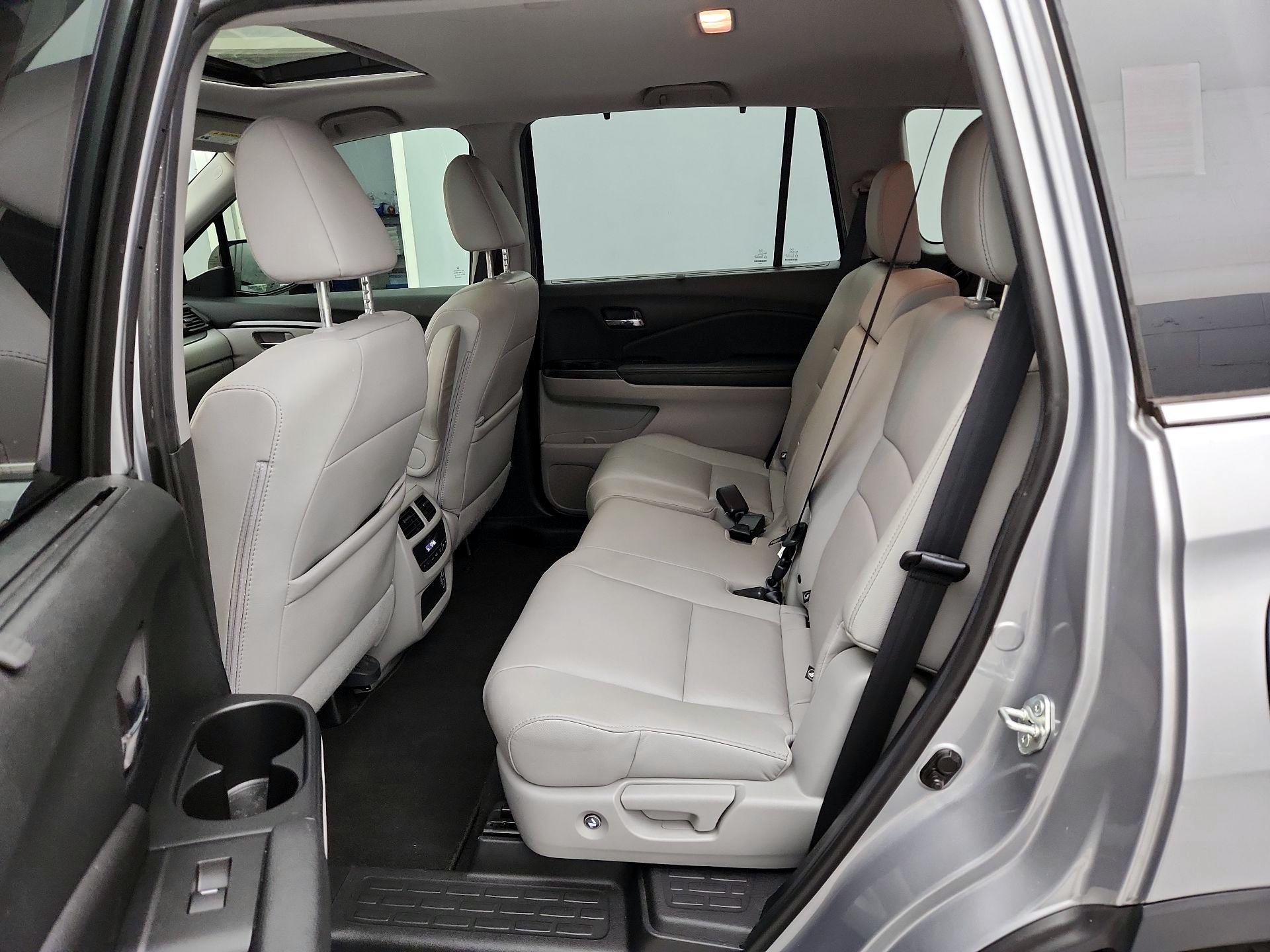 Thumbnail: 2022 Honda Pilot - 20