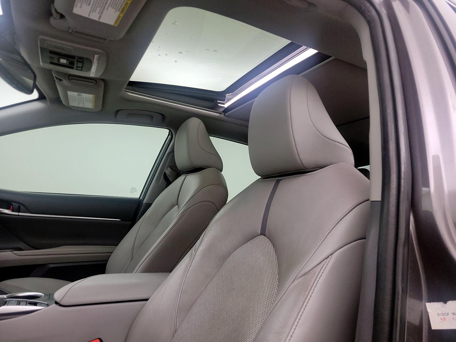 Thumbnail: 2021 Toyota Camry - 19