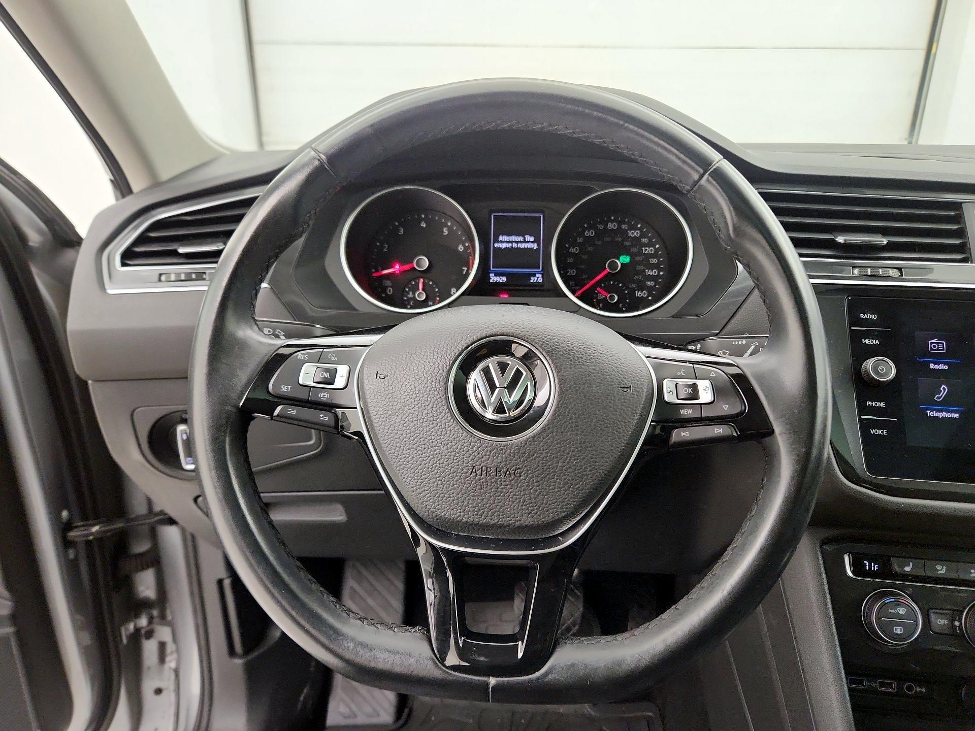 Thumbnail: 2019 Volkswagen Tiguan - 10