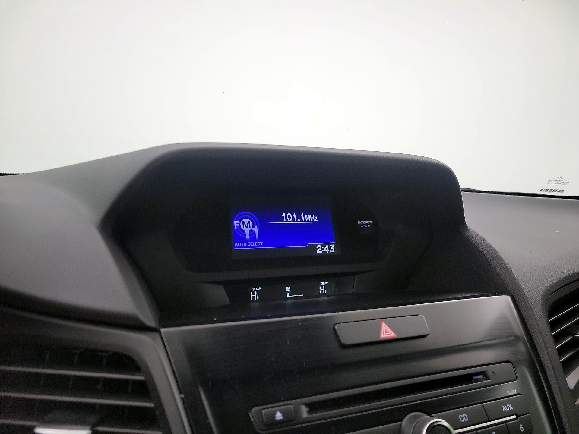 Thumbnail: 2019 Acura ILX - 15