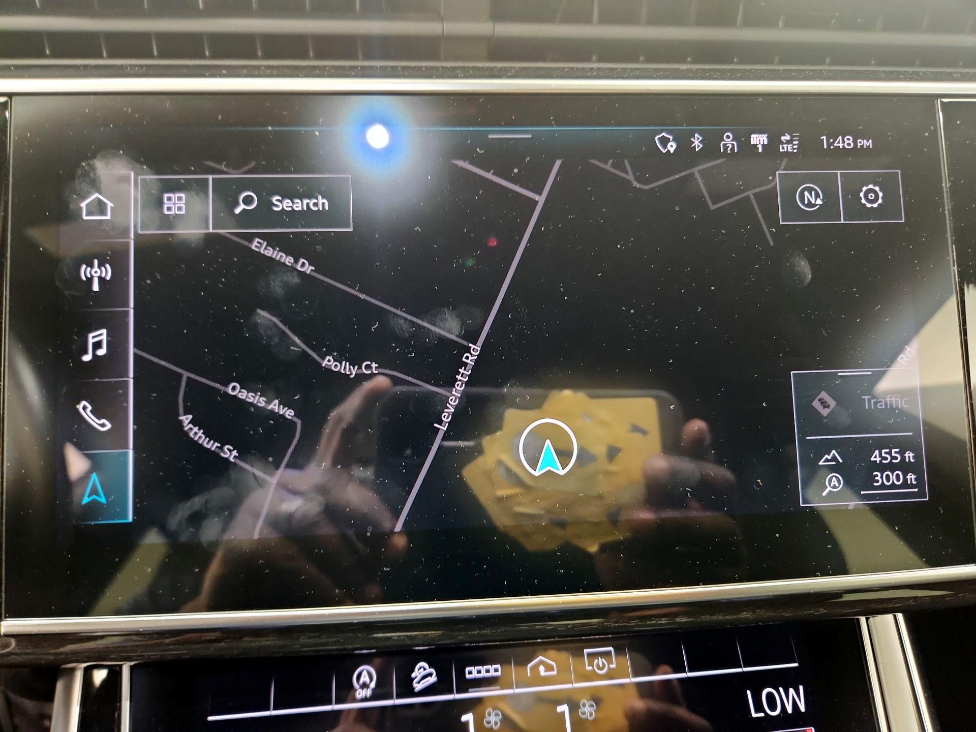 Thumbnail: 2021 Audi Q8 - 14