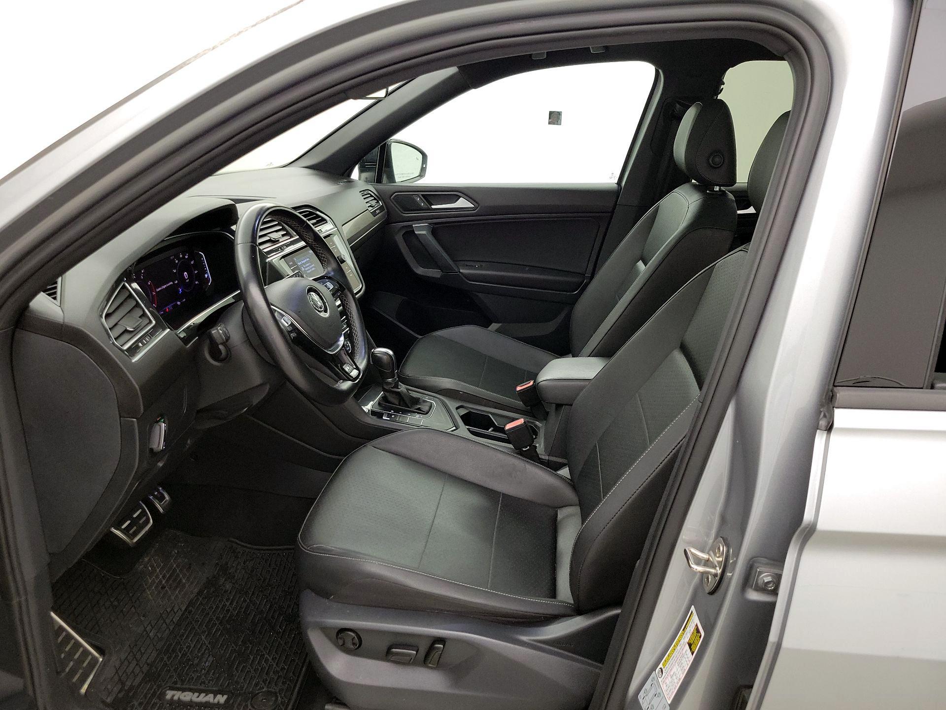 Thumbnail: 2019 Volkswagen Tiguan - 11