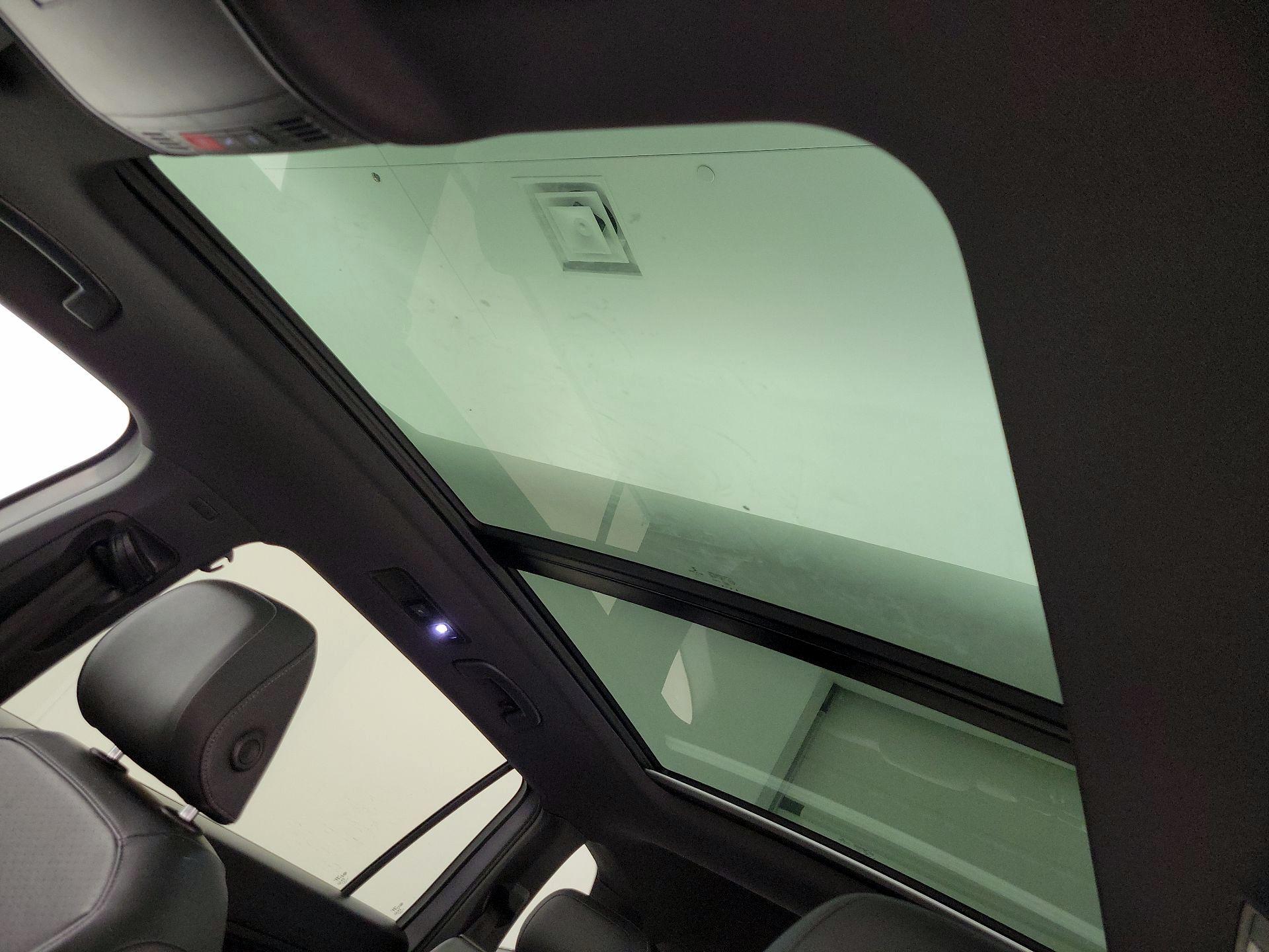 Thumbnail: 2019 Volkswagen Tiguan - 19