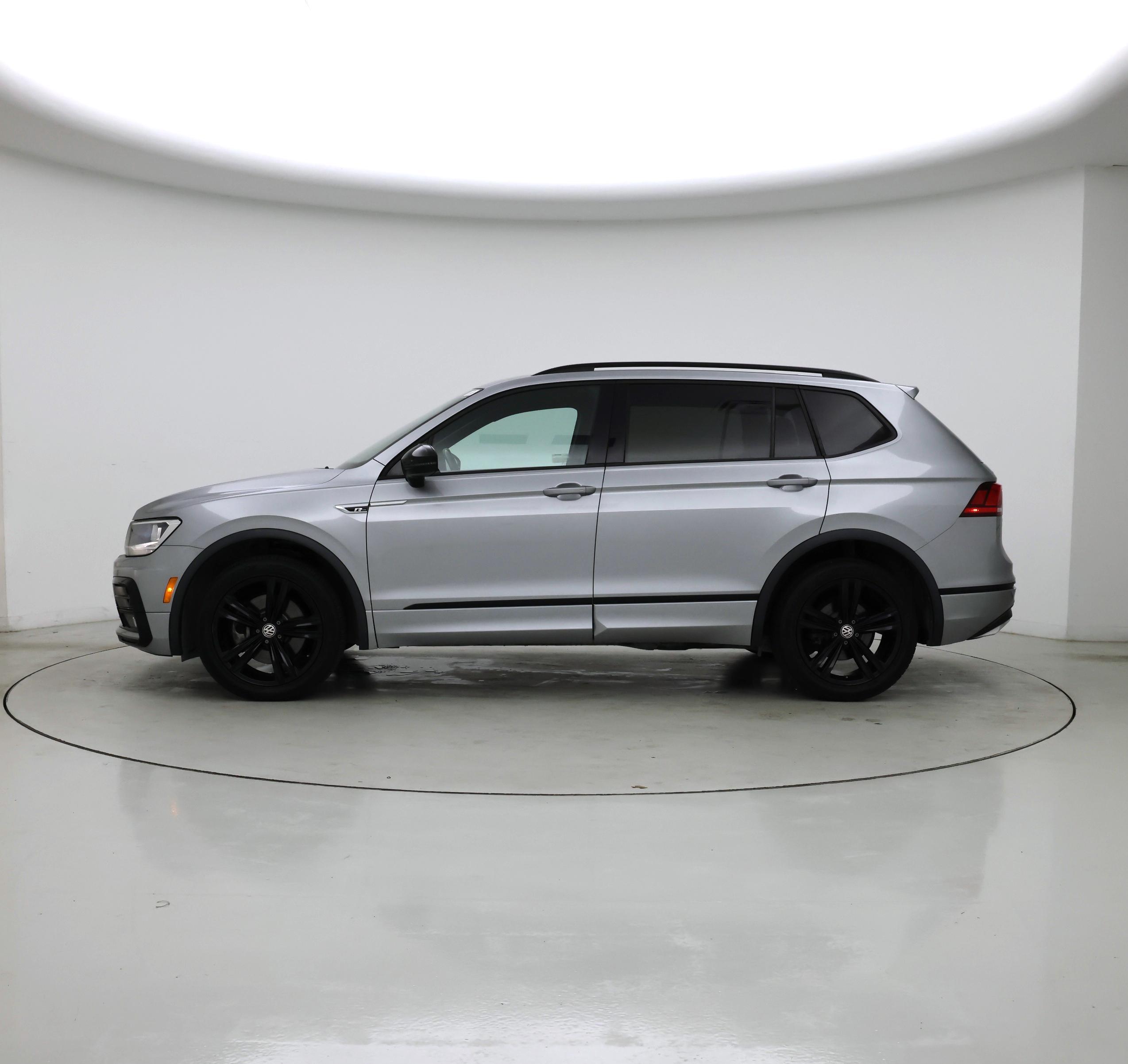 Thumbnail: 2019 Volkswagen Tiguan - 3