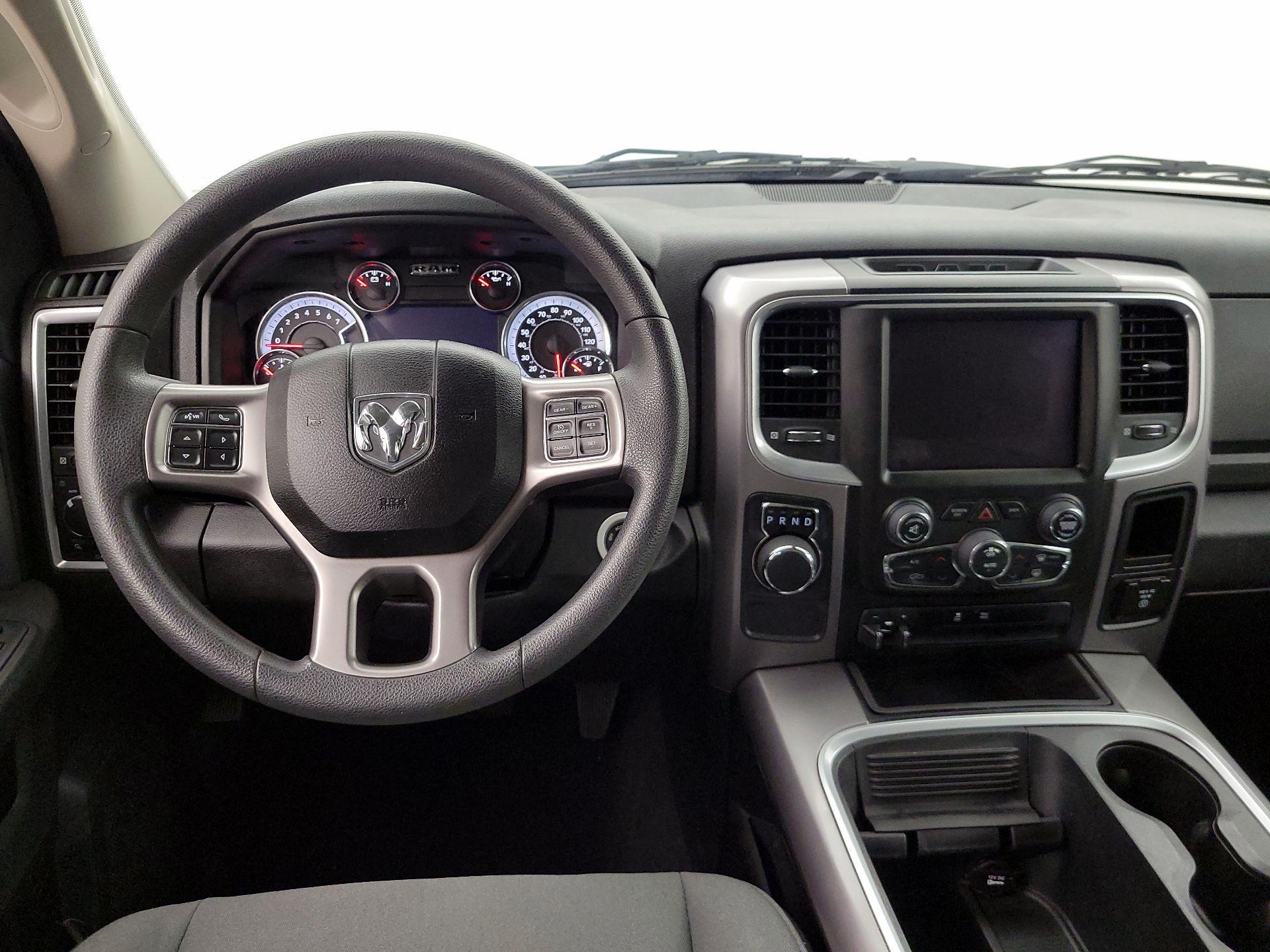 Thumbnail: 2023 RAM 1500 Classic - 10