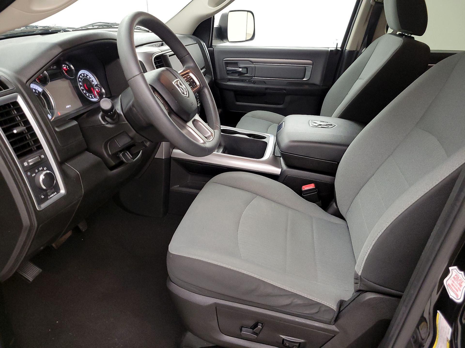 Thumbnail: 2023 RAM 1500 Classic - 11