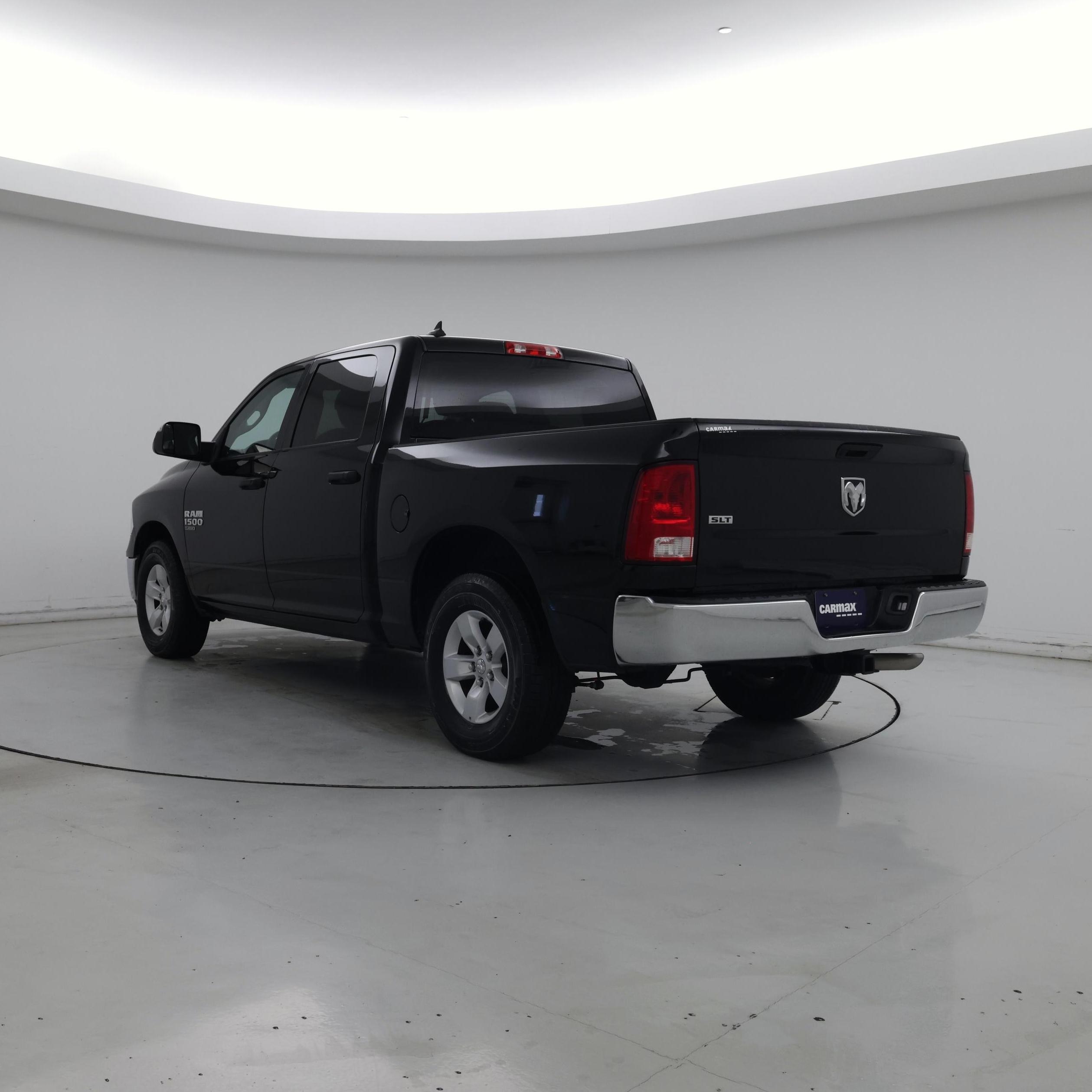 Thumbnail: 2023 RAM 1500 Classic - 2