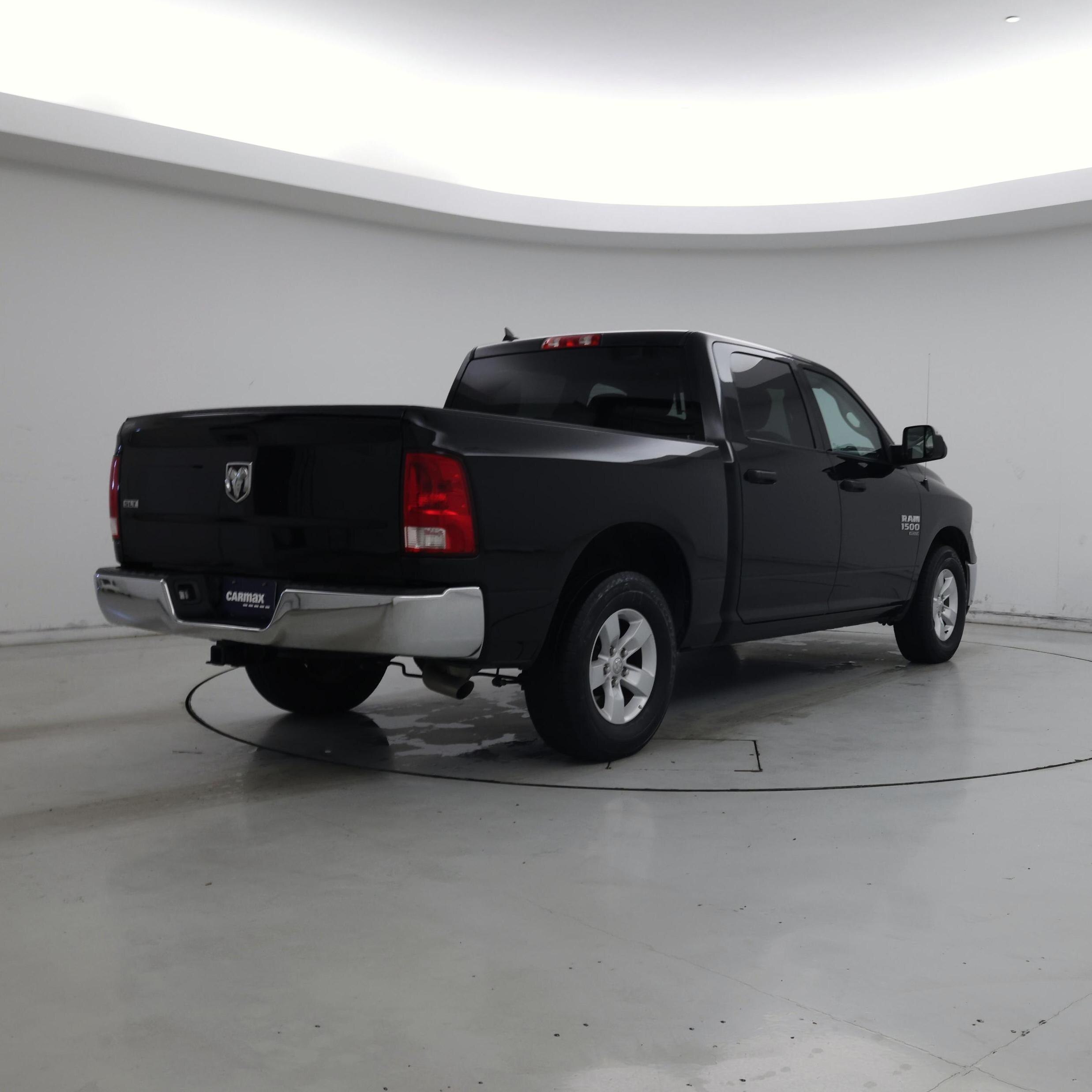 Thumbnail: 2023 RAM 1500 Classic - 8
