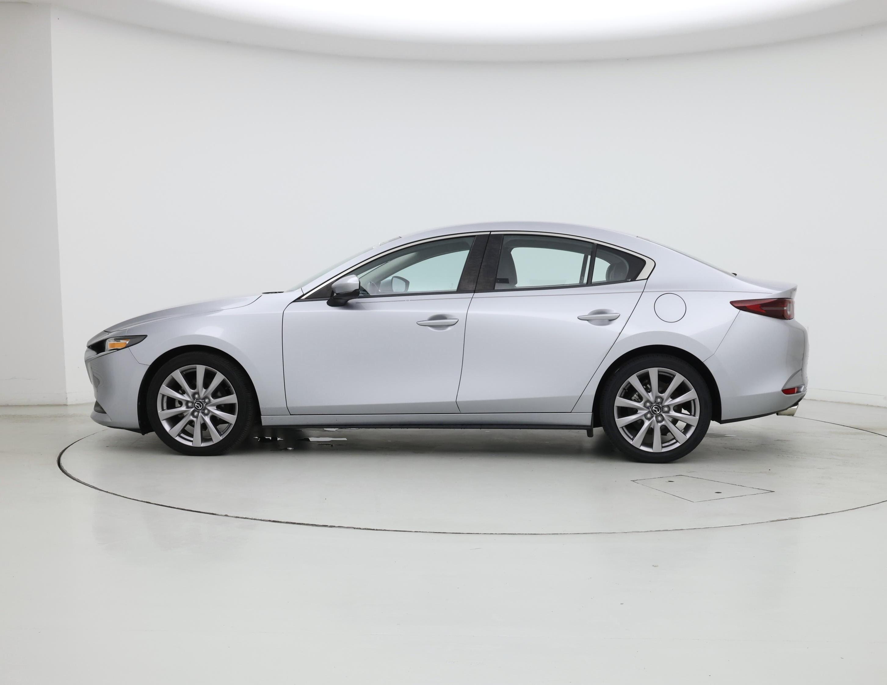 Thumbnail: 2020 Mazda Mazda3 - 3