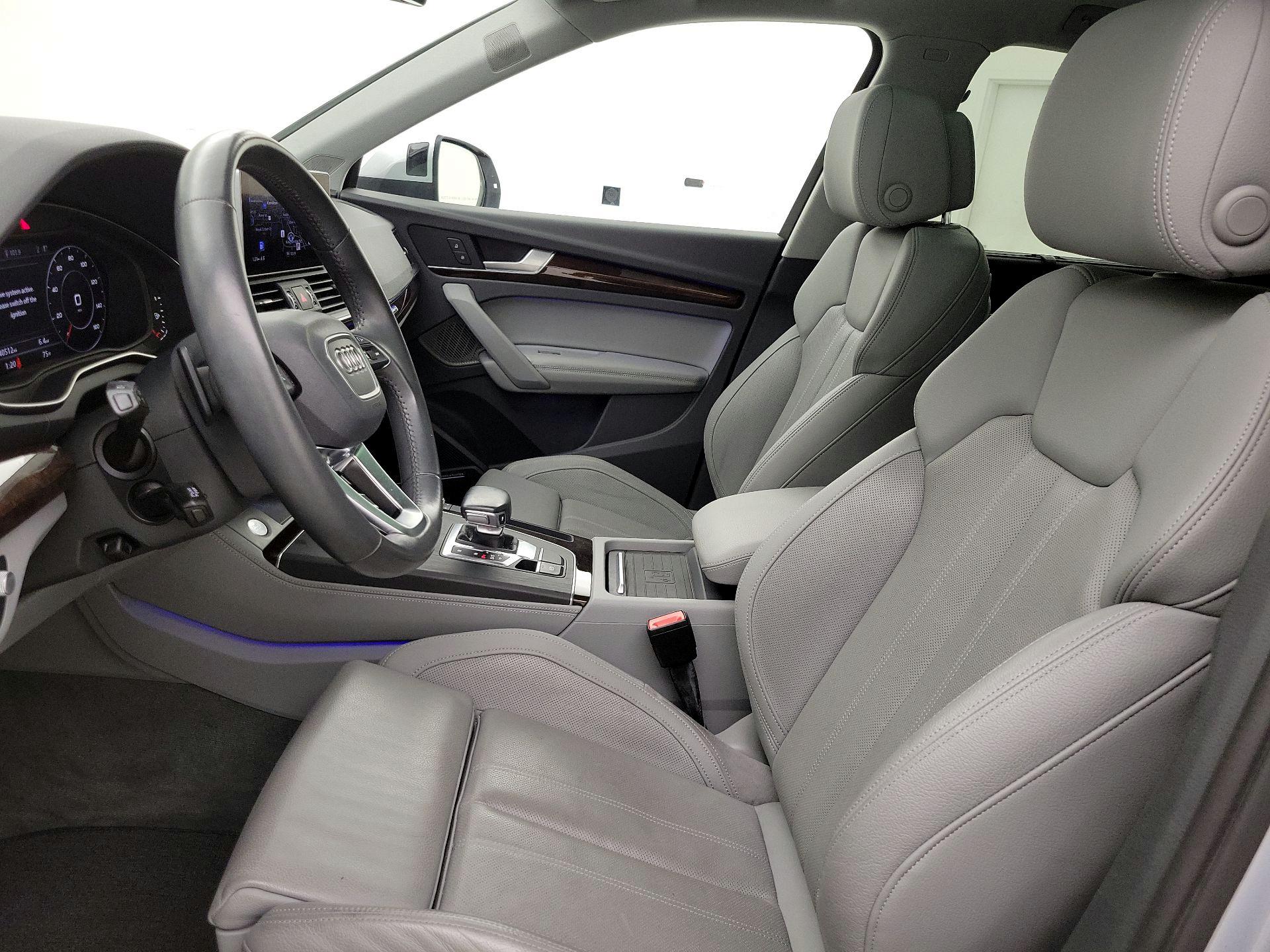 Thumbnail: 2019 Audi Q5 - 11