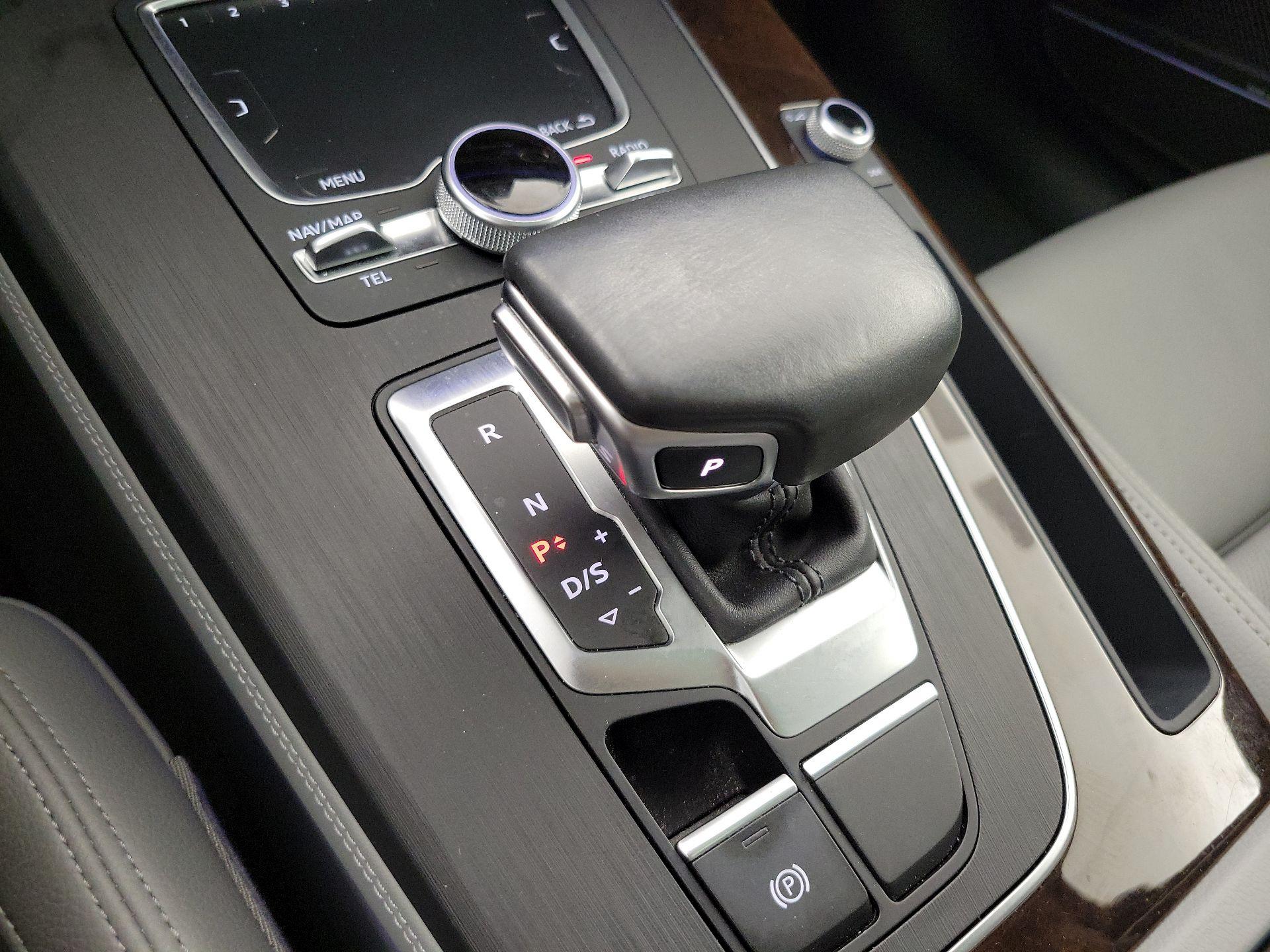 Thumbnail: 2019 Audi Q5 - 18