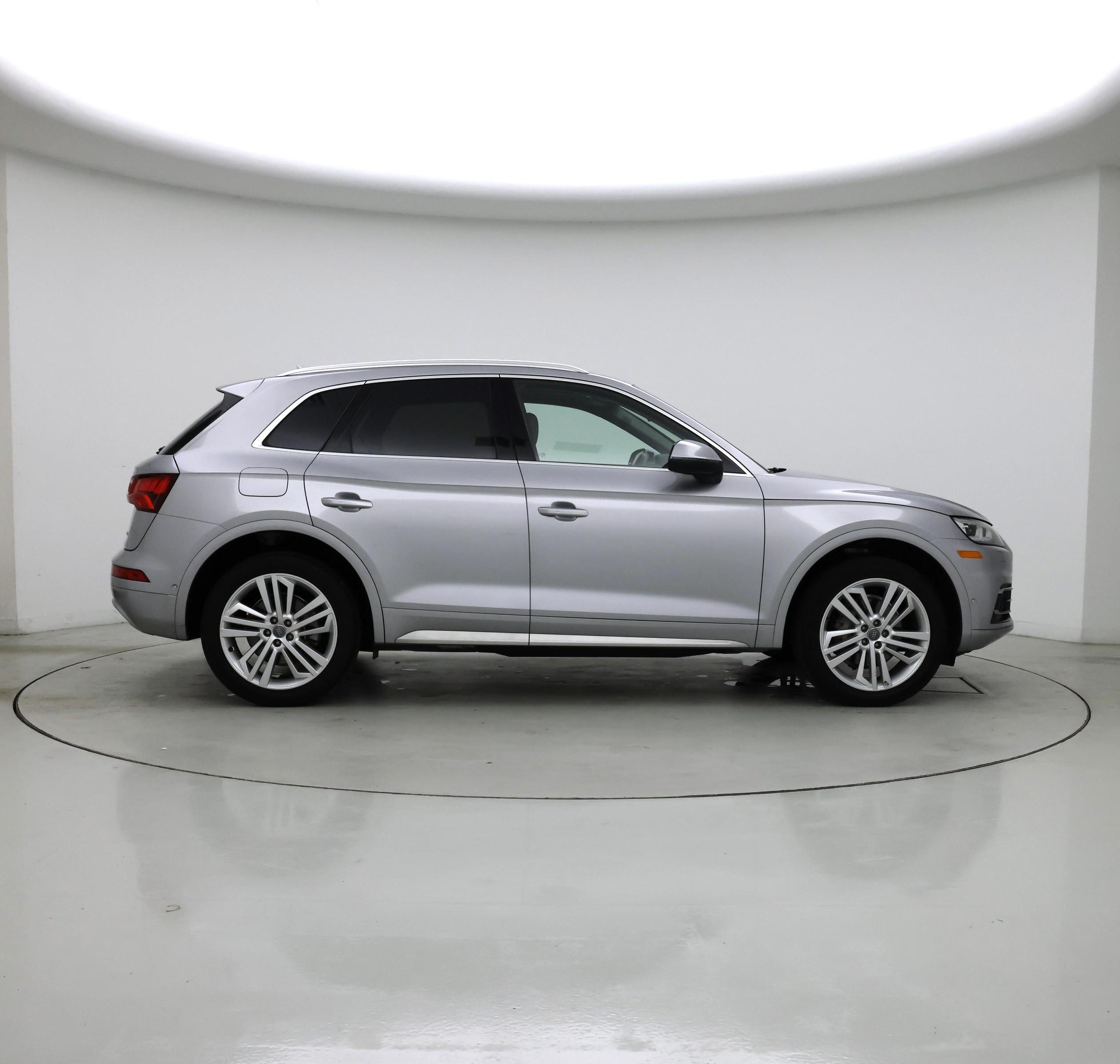 Thumbnail: 2019 Audi Q5 - 7