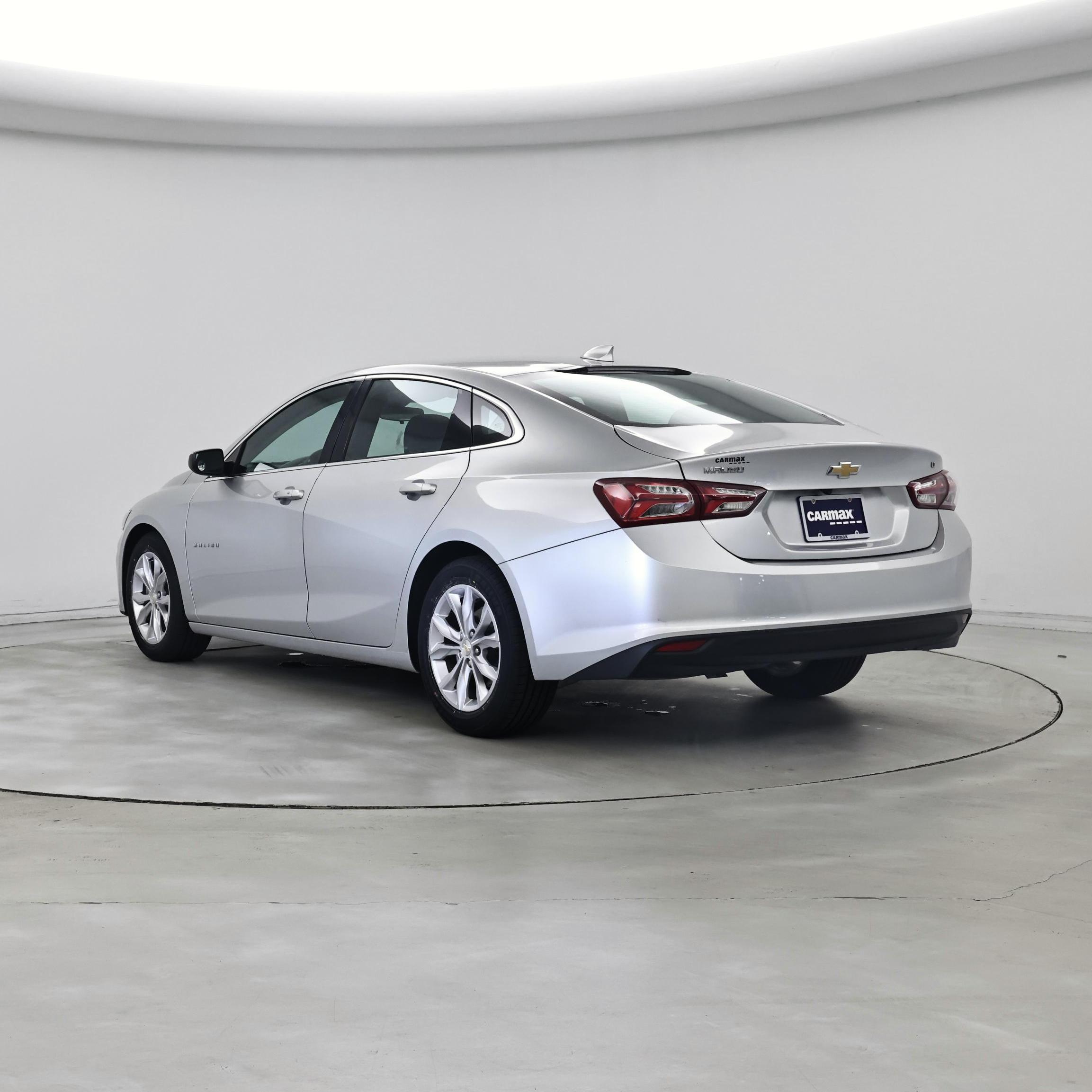 Thumbnail: 2022 Chevrolet Malibu - 2