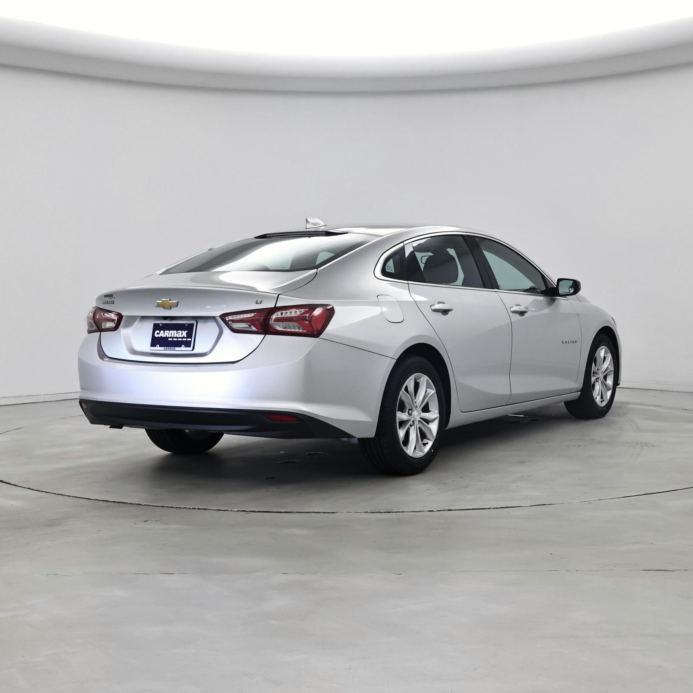 Thumbnail: 2022 Chevrolet Malibu - 8