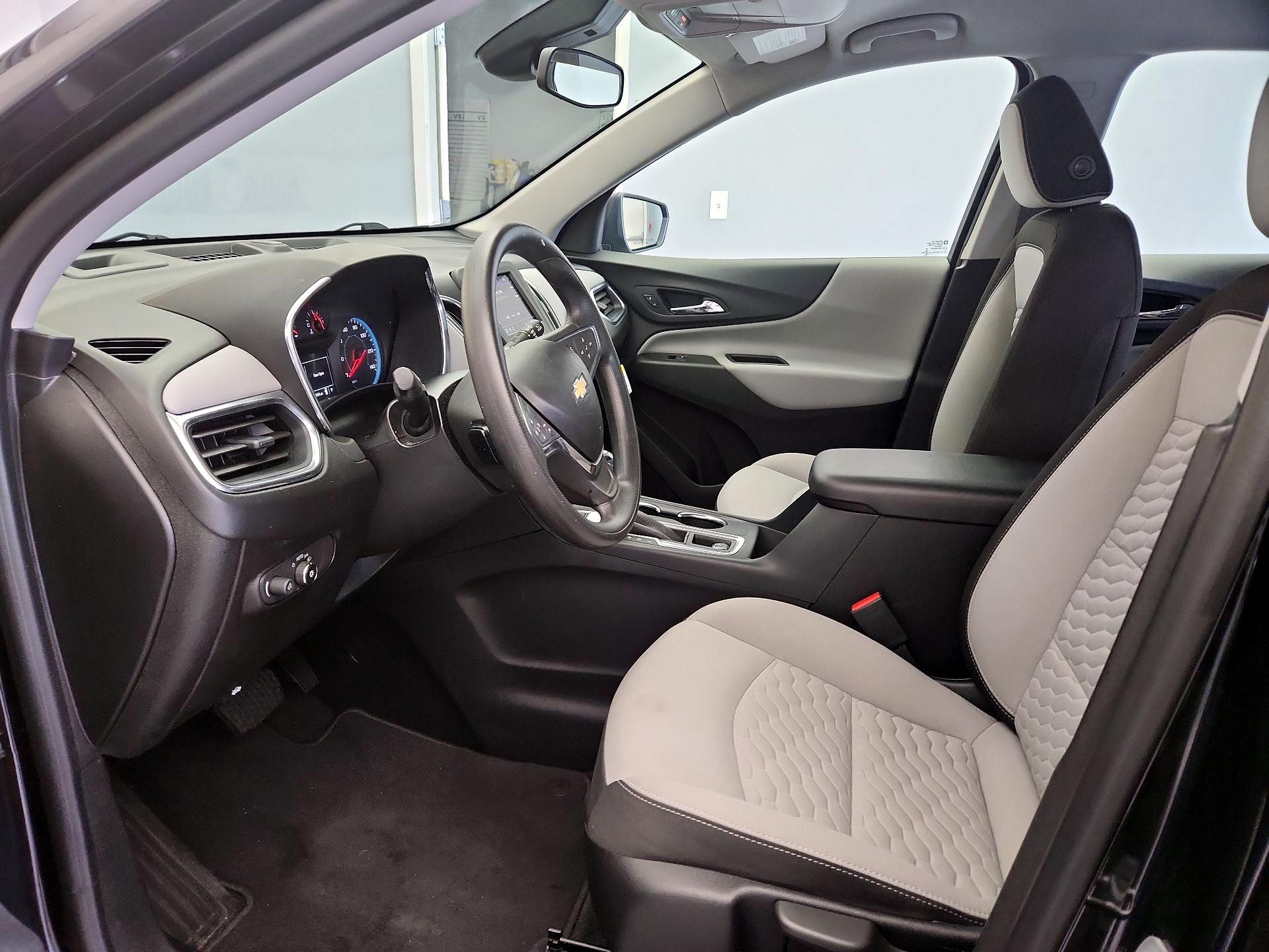 Thumbnail: 2020 Chevrolet Equinox - 11