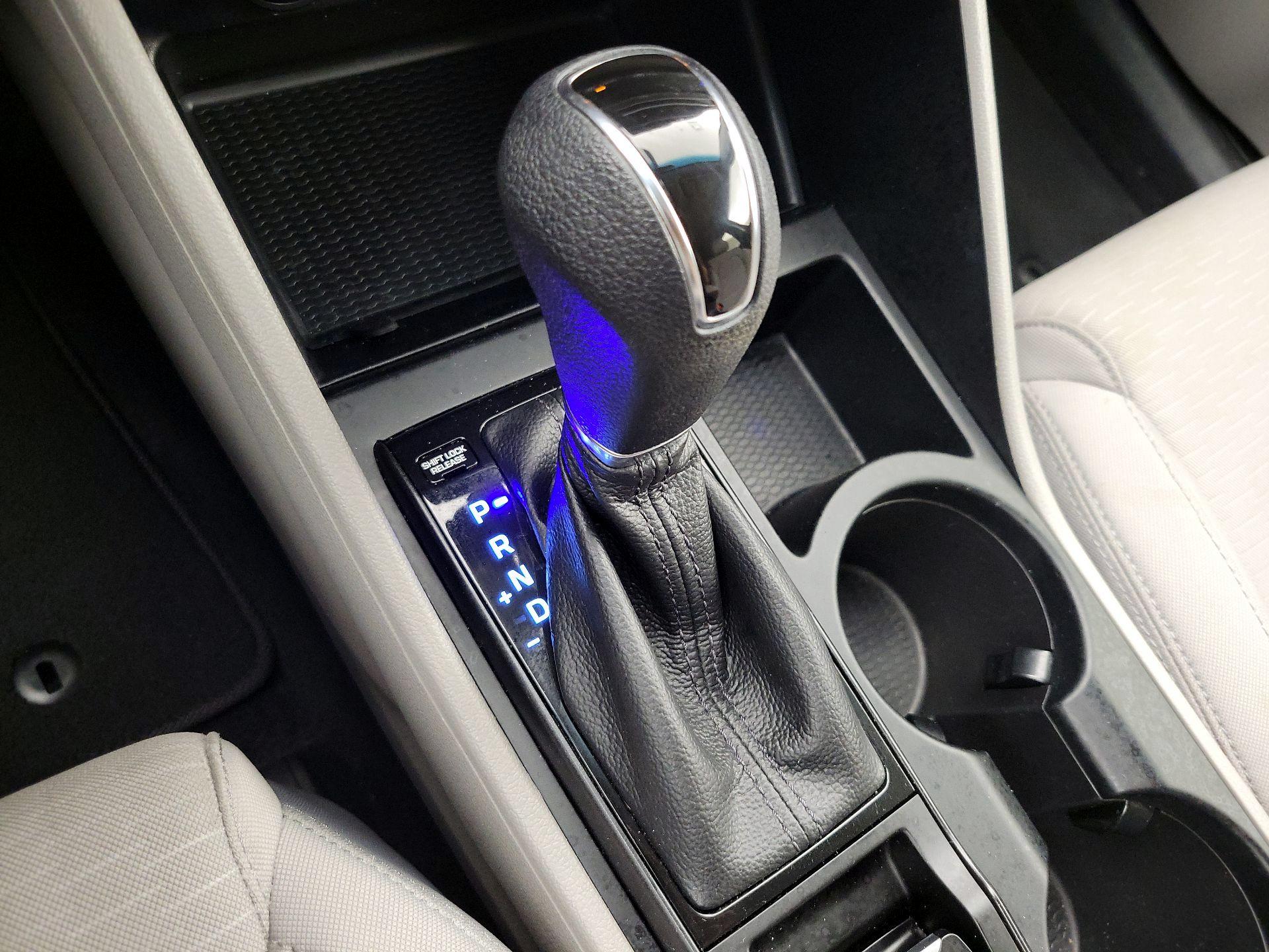 Thumbnail: 2021 Hyundai Tucson - 17