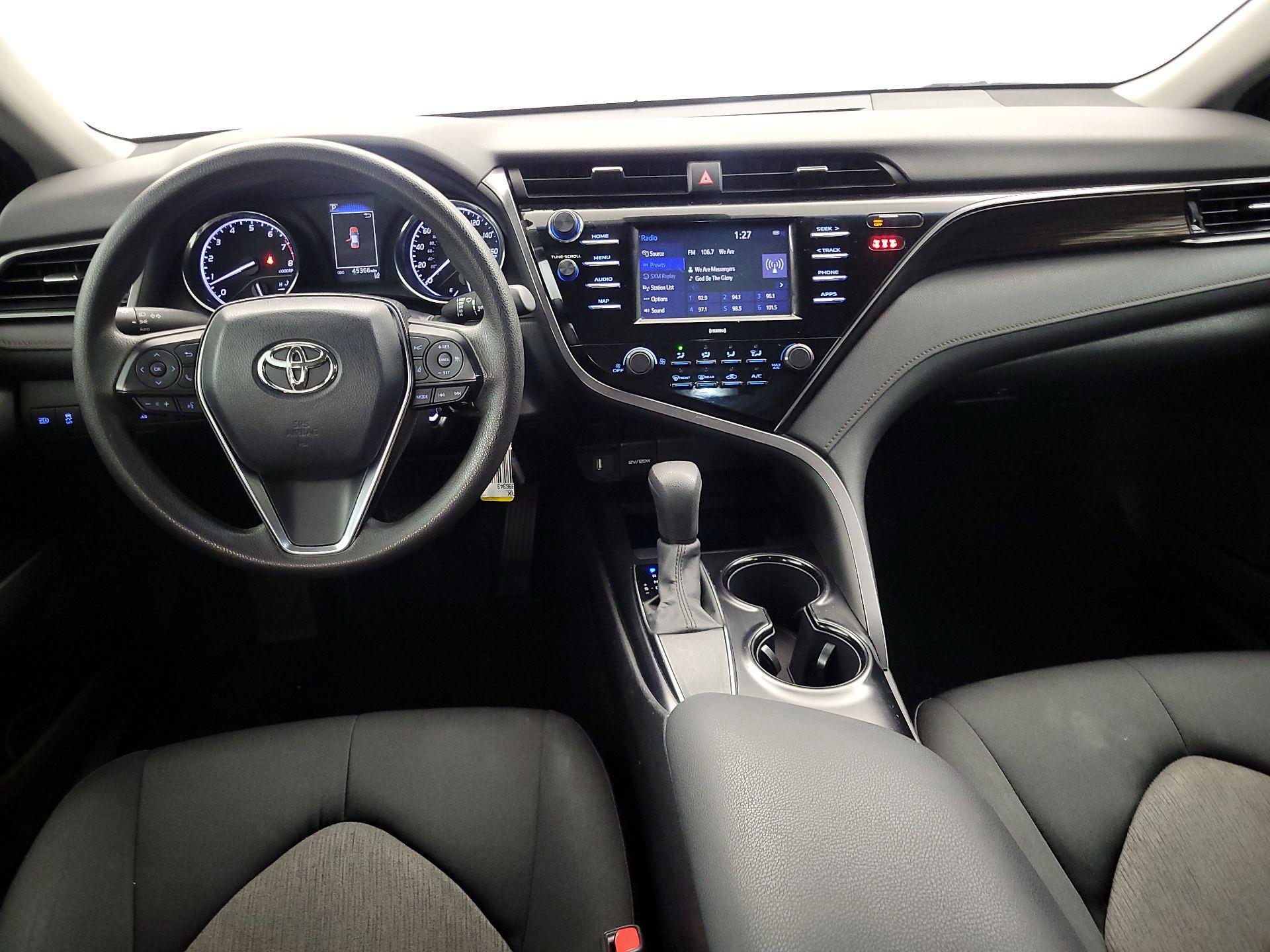 Thumbnail: 2020 Toyota Camry - 9