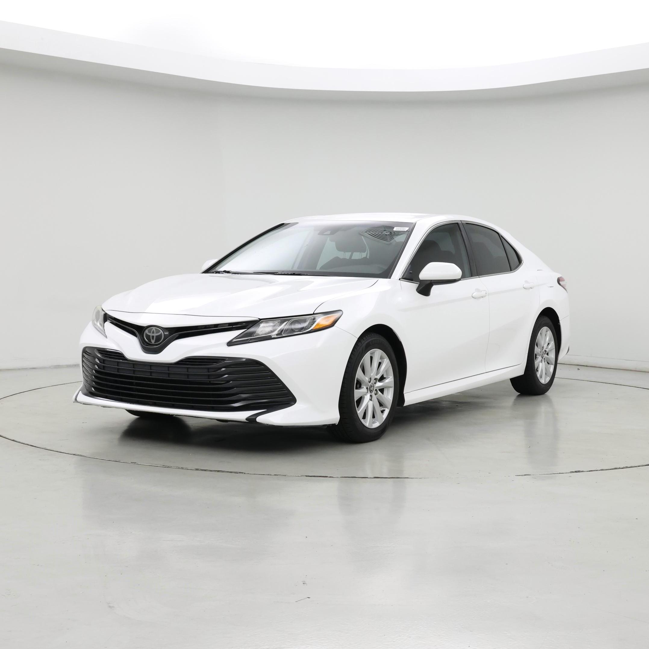 Thumbnail: 2020 Toyota Camry - 4
