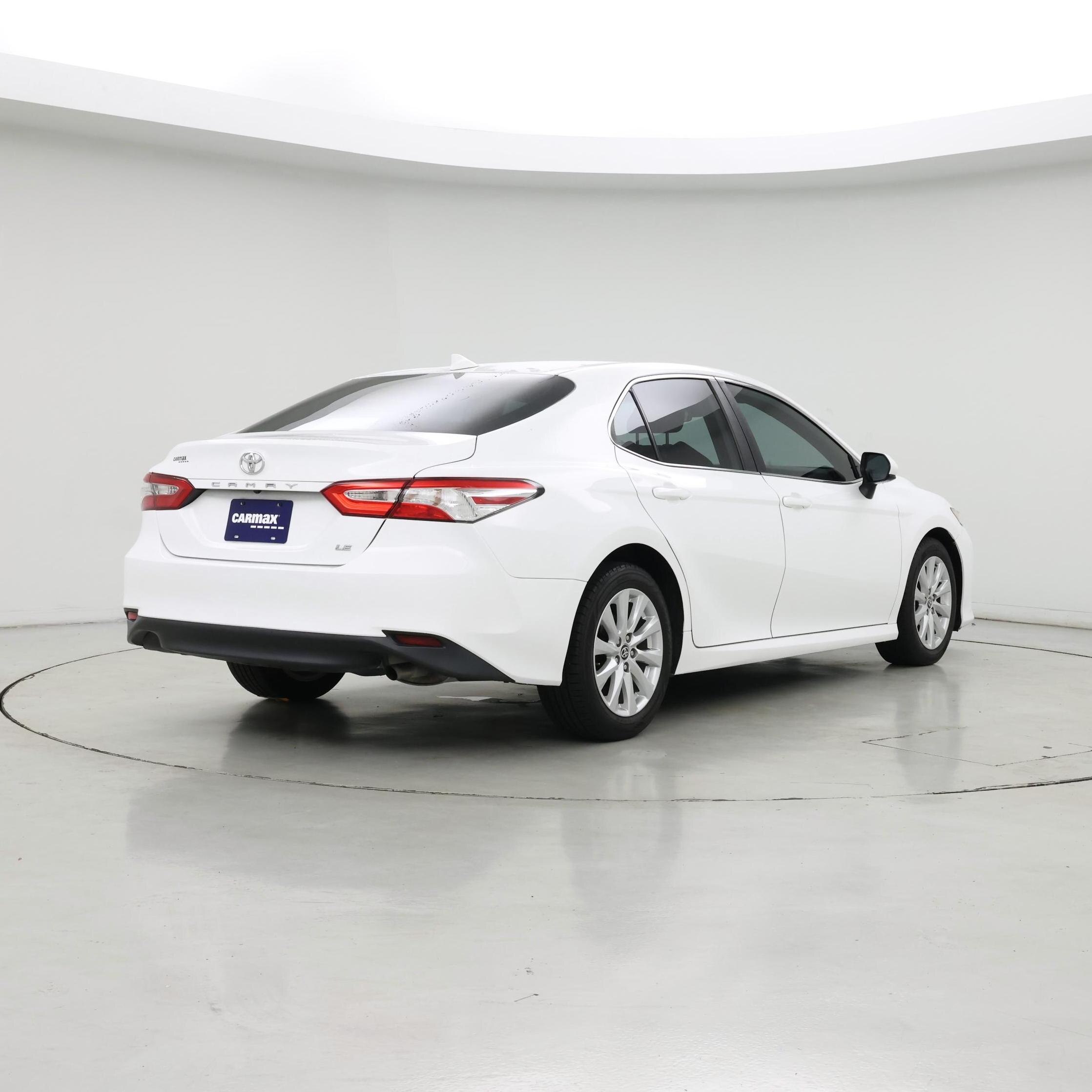 Thumbnail: 2020 Toyota Camry - 8
