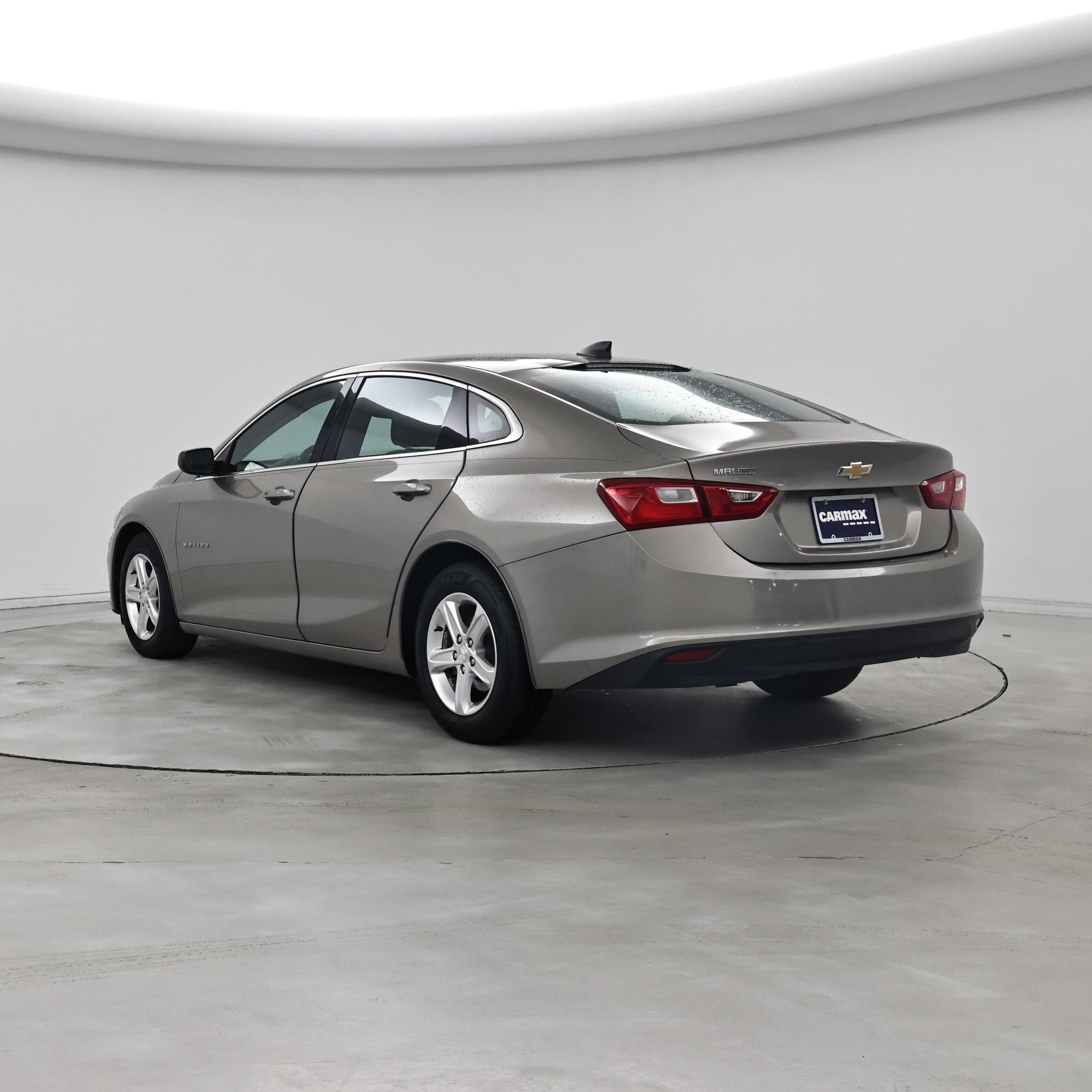Thumbnail: 2022 Chevrolet Malibu - 2