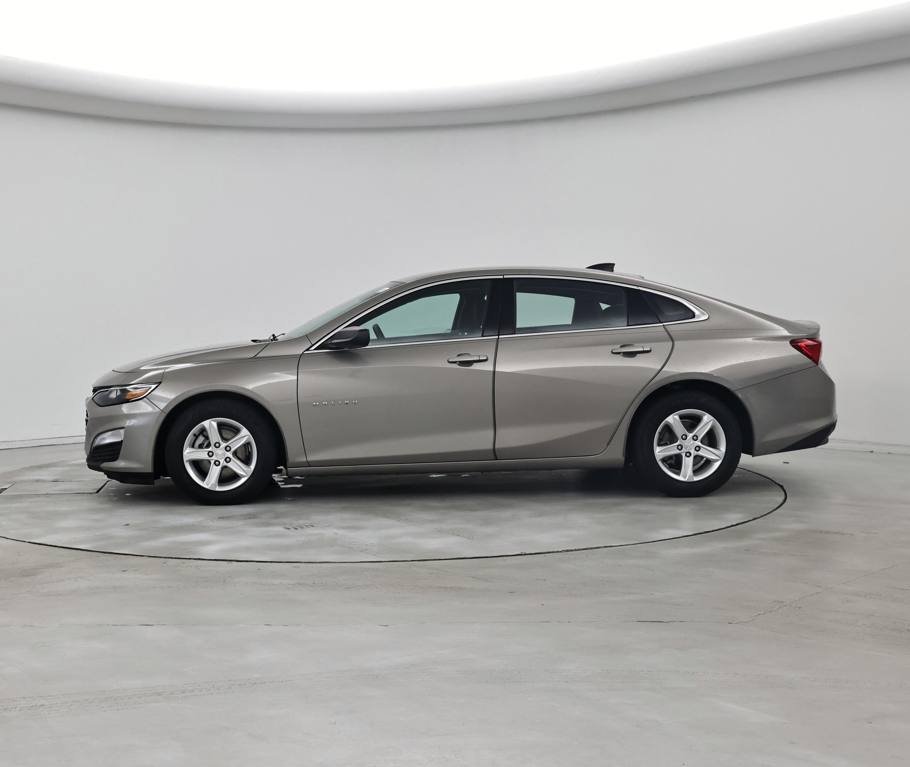 Thumbnail: 2022 Chevrolet Malibu - 3