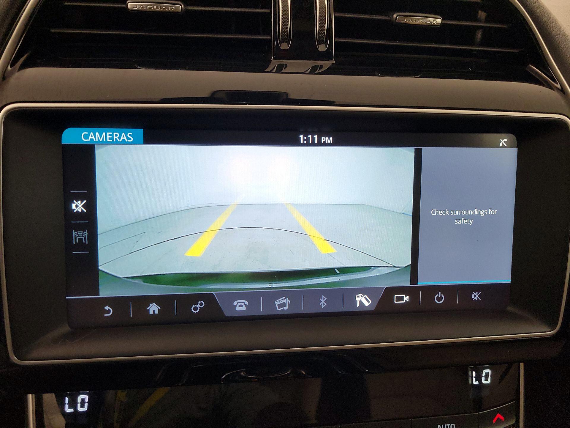 Thumbnail: 2019 Jaguar XE - 14