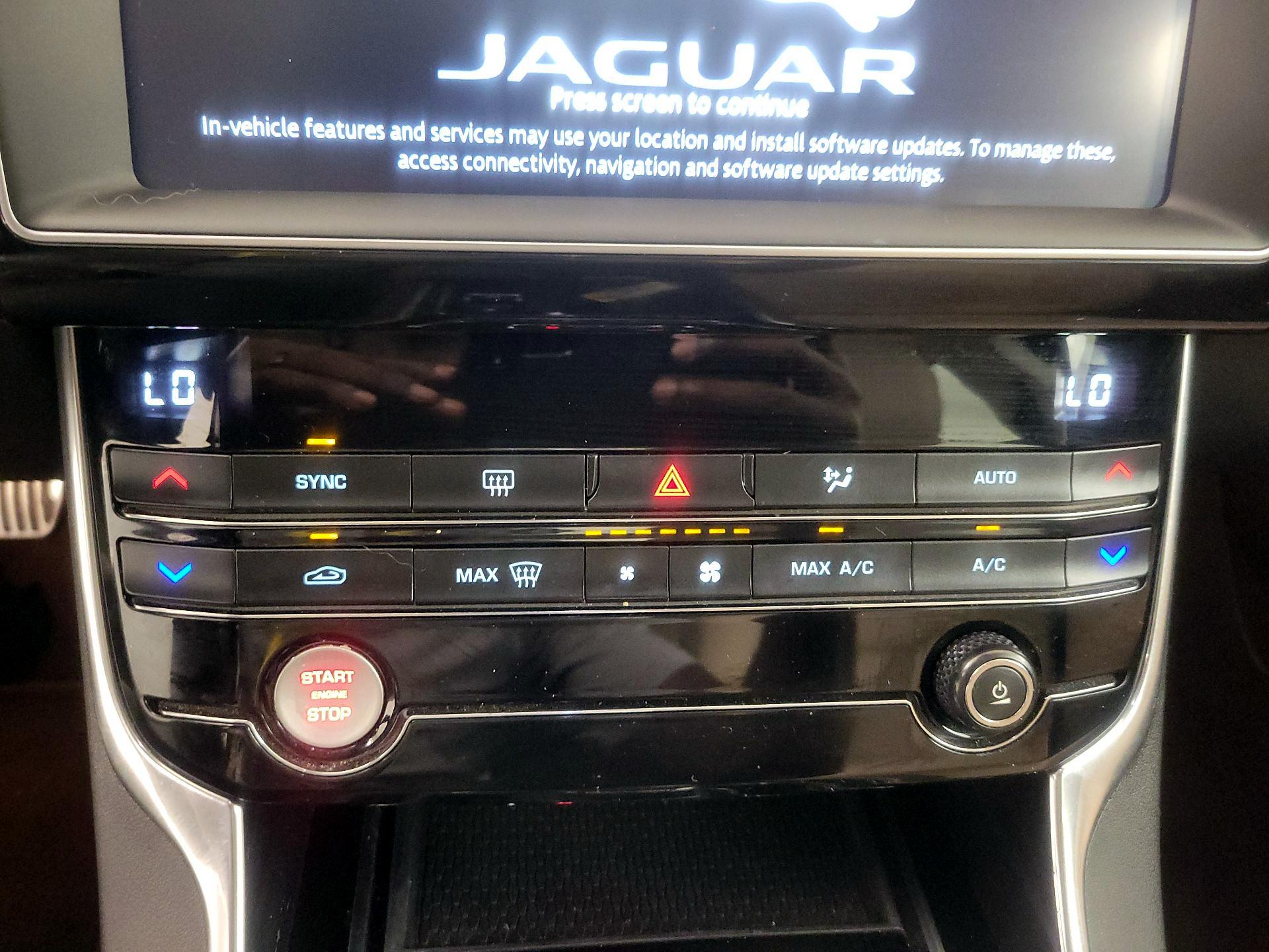 Thumbnail: 2019 Jaguar XE - 16