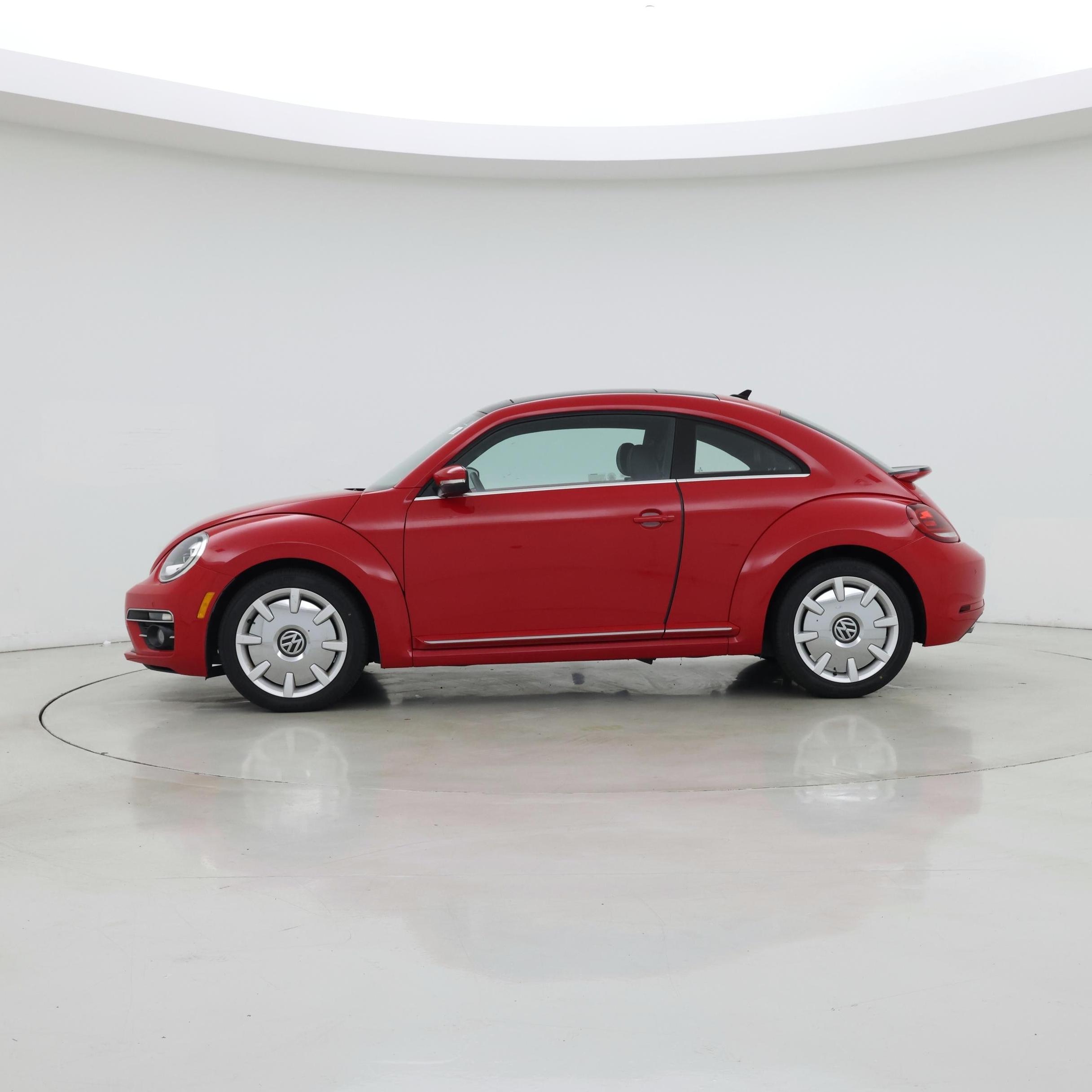 Thumbnail: 2019 Volkswagen Beetle - 3