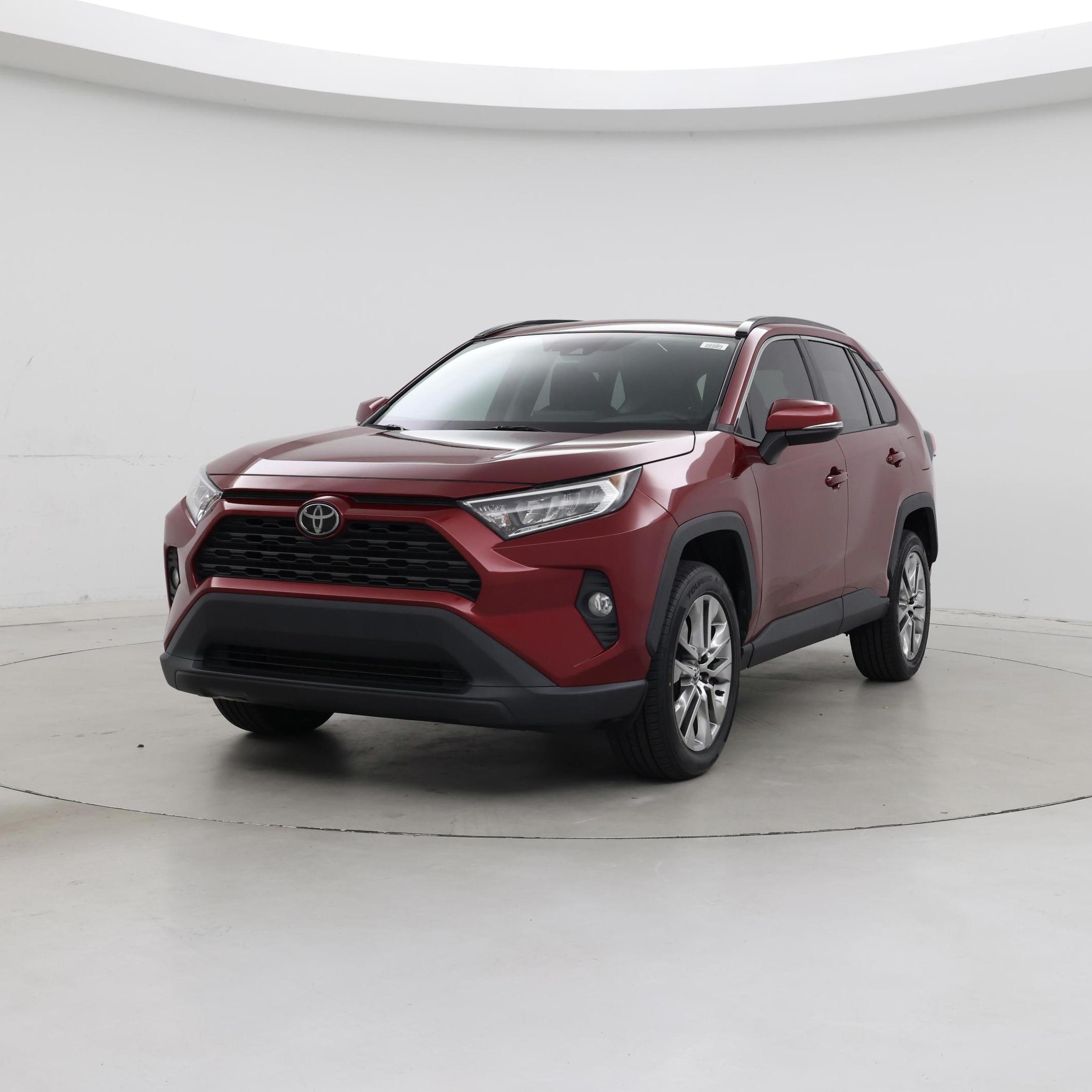 Thumbnail: 2020 Toyota RAV4 - 4