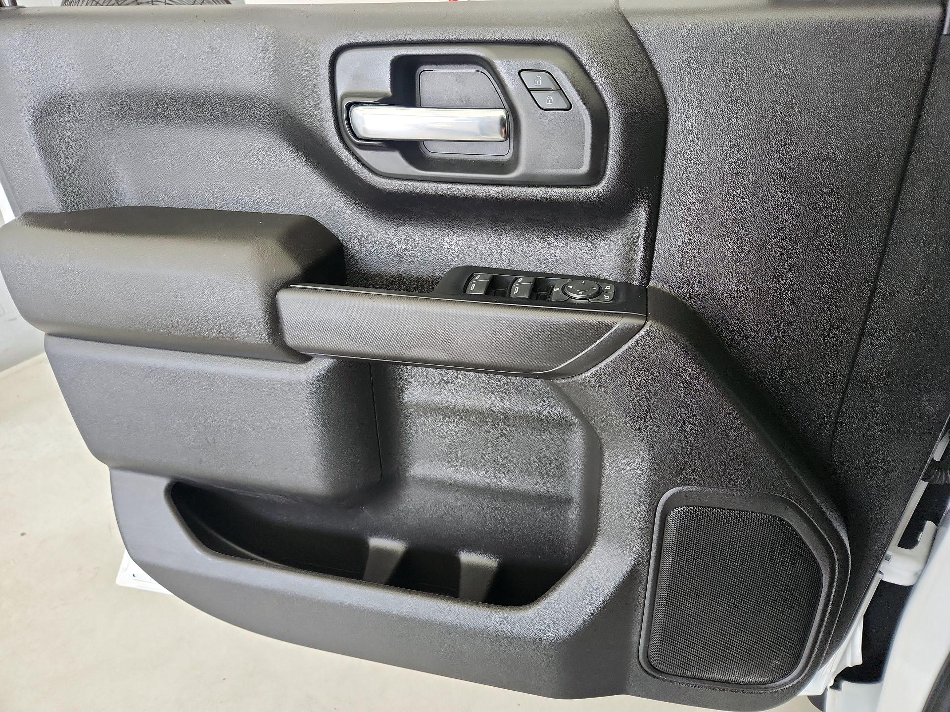 Thumbnail: 2023 Chevrolet Silverado 1500 - 12