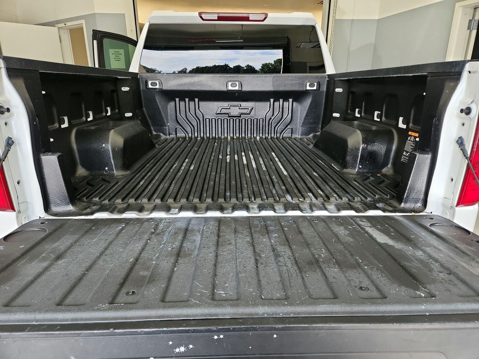 Thumbnail: 2023 Chevrolet Silverado 1500 - 20