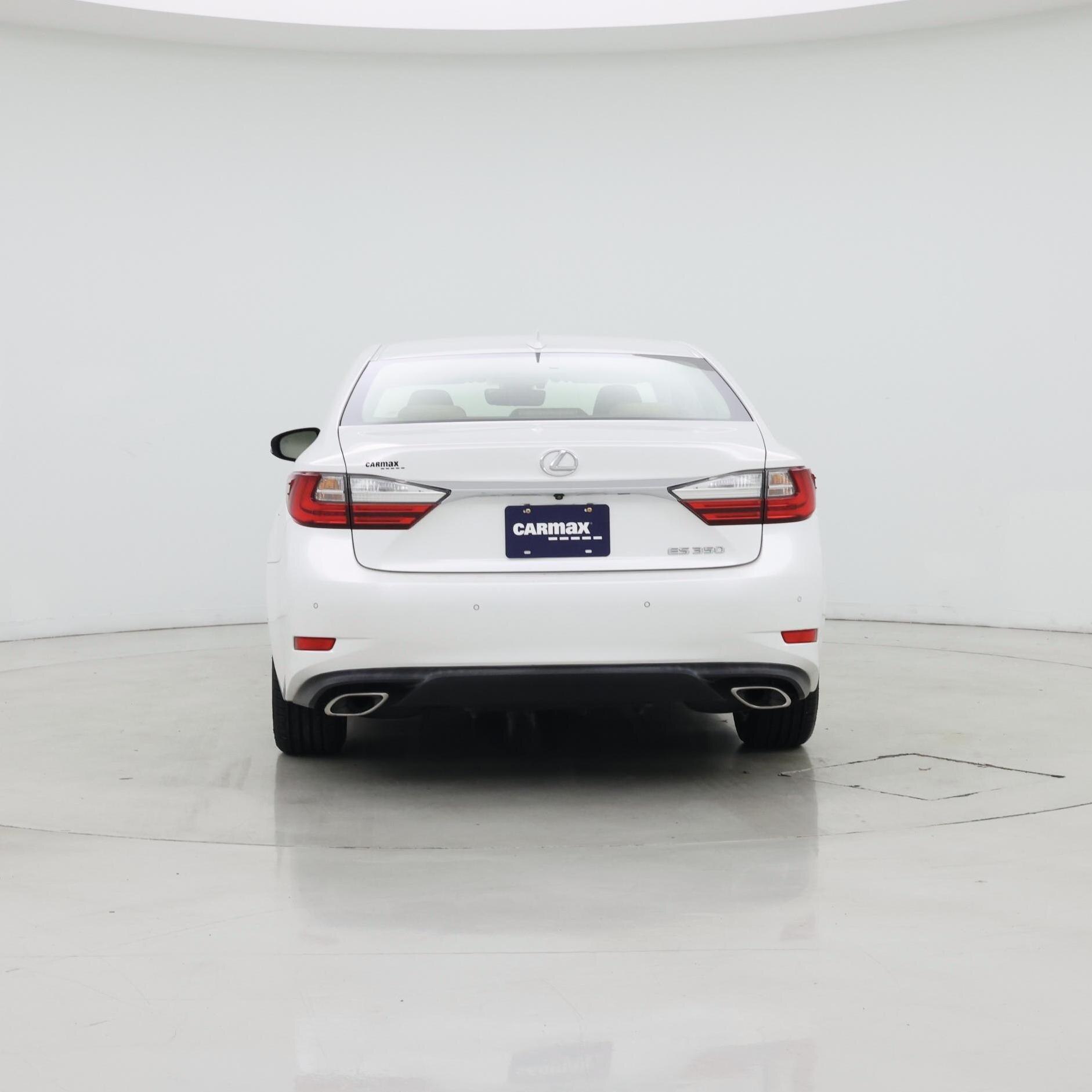Thumbnail: 2017 Lexus ES - 6