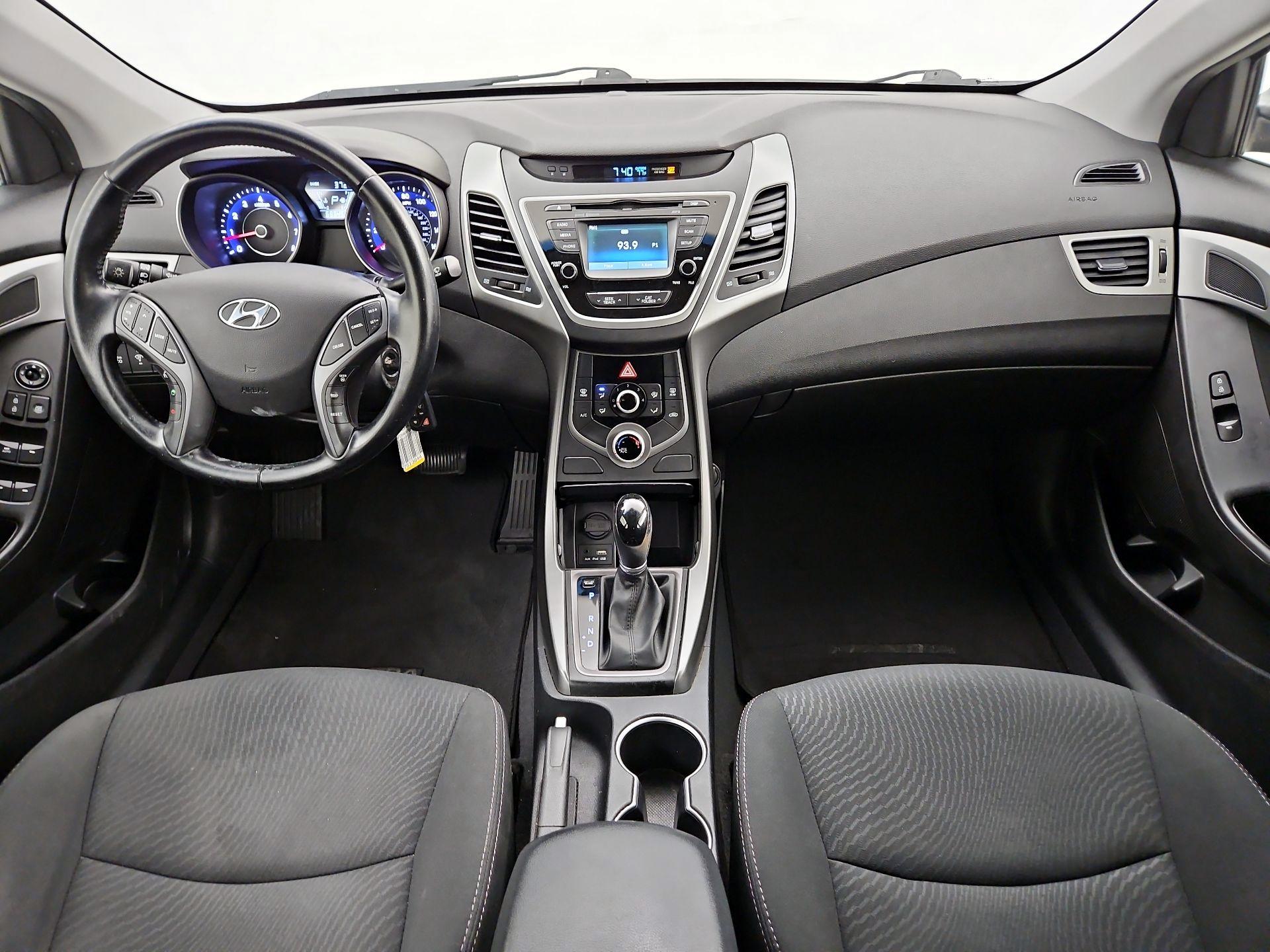 Thumbnail: 2015 Hyundai Elantra - 9