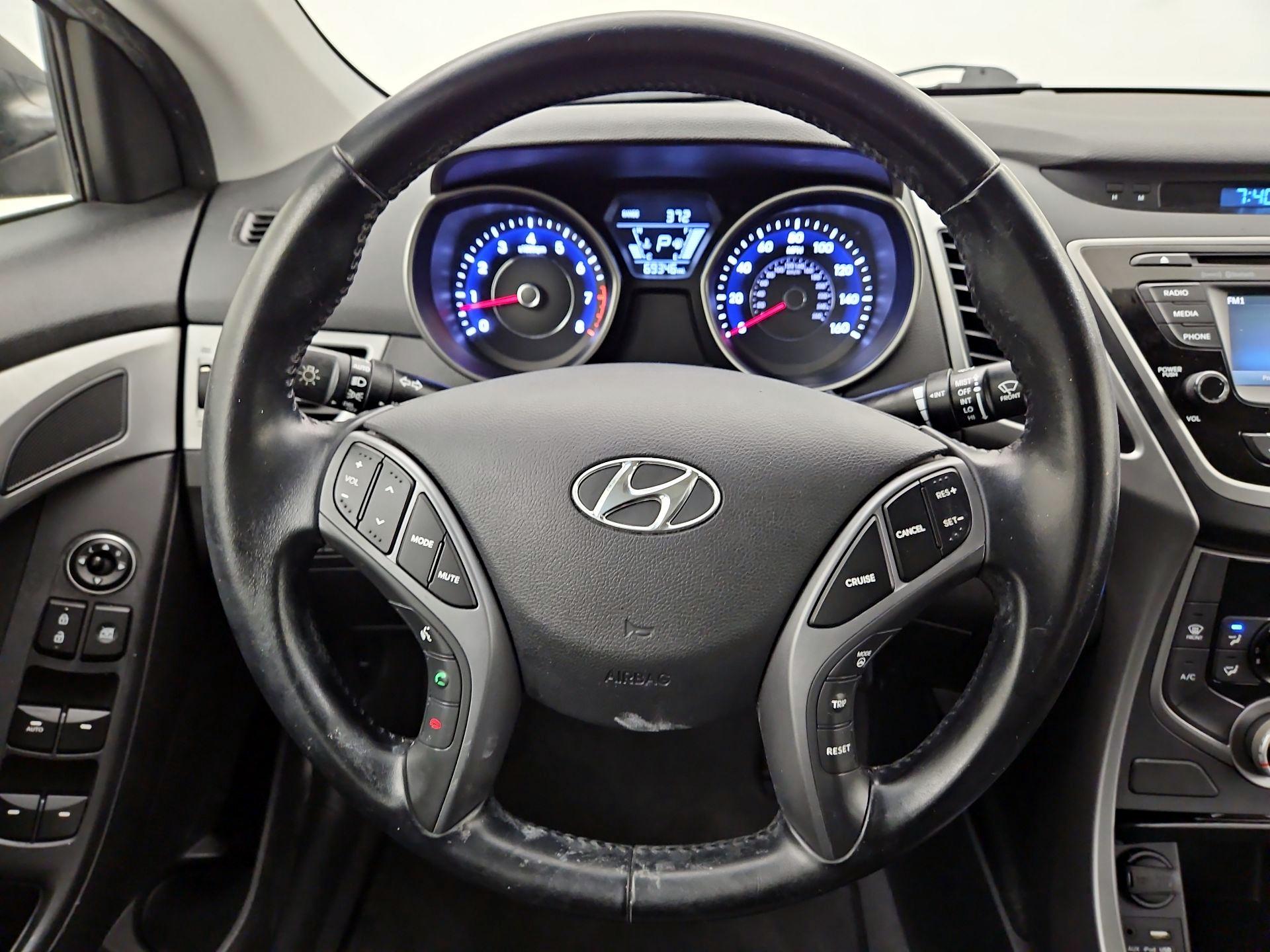 Thumbnail: 2015 Hyundai Elantra - 10