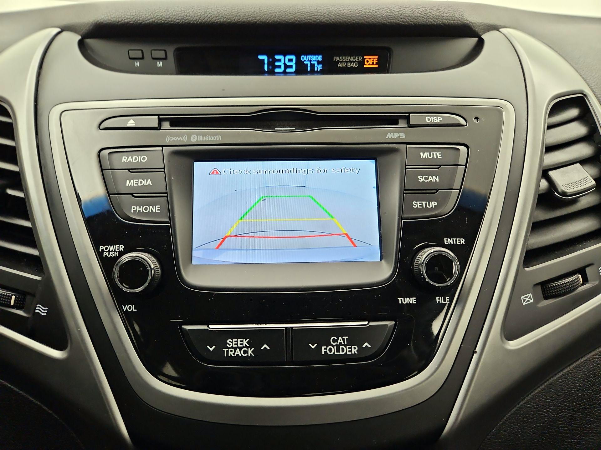Thumbnail: 2015 Hyundai Elantra - 14