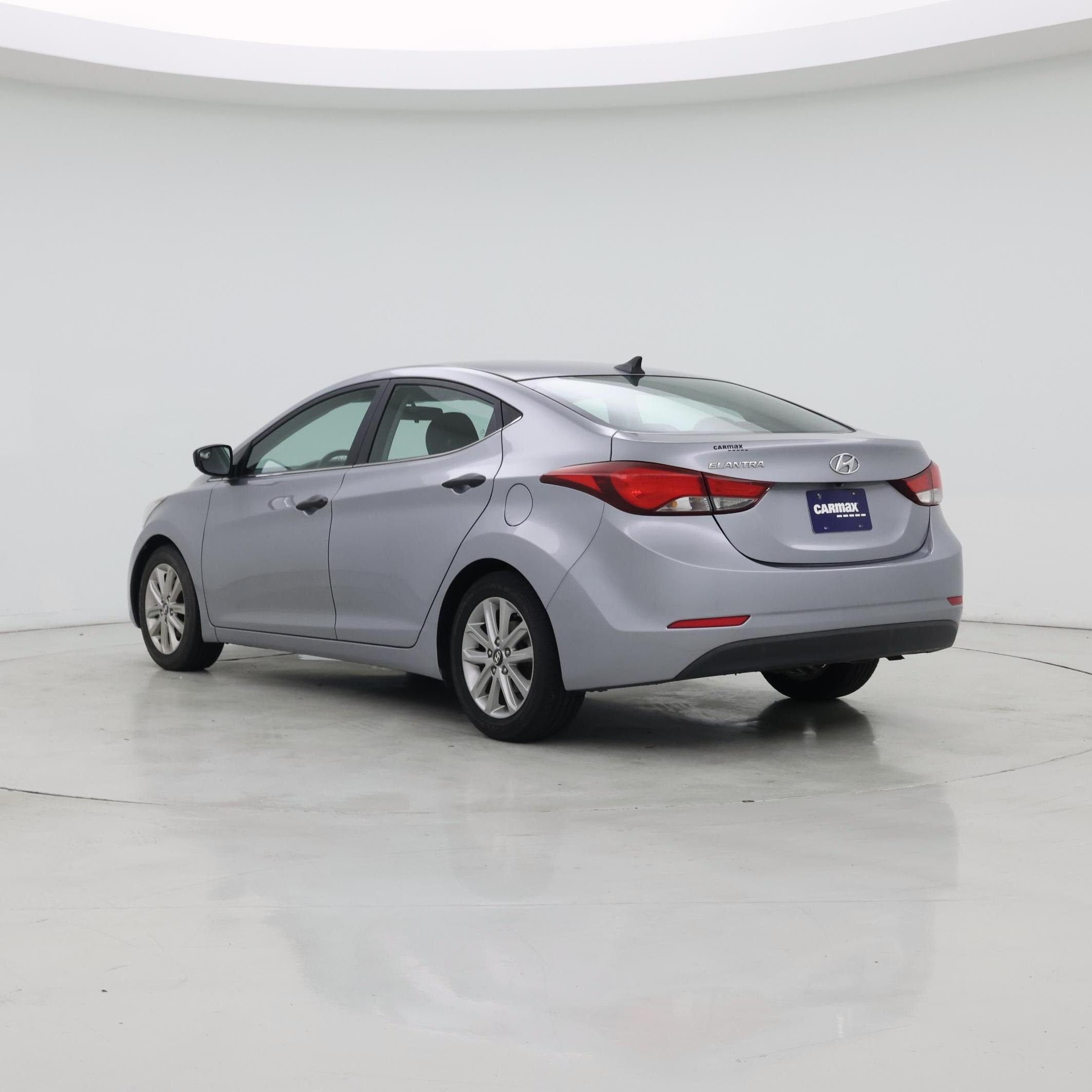 Thumbnail: 2015 Hyundai Elantra - 2