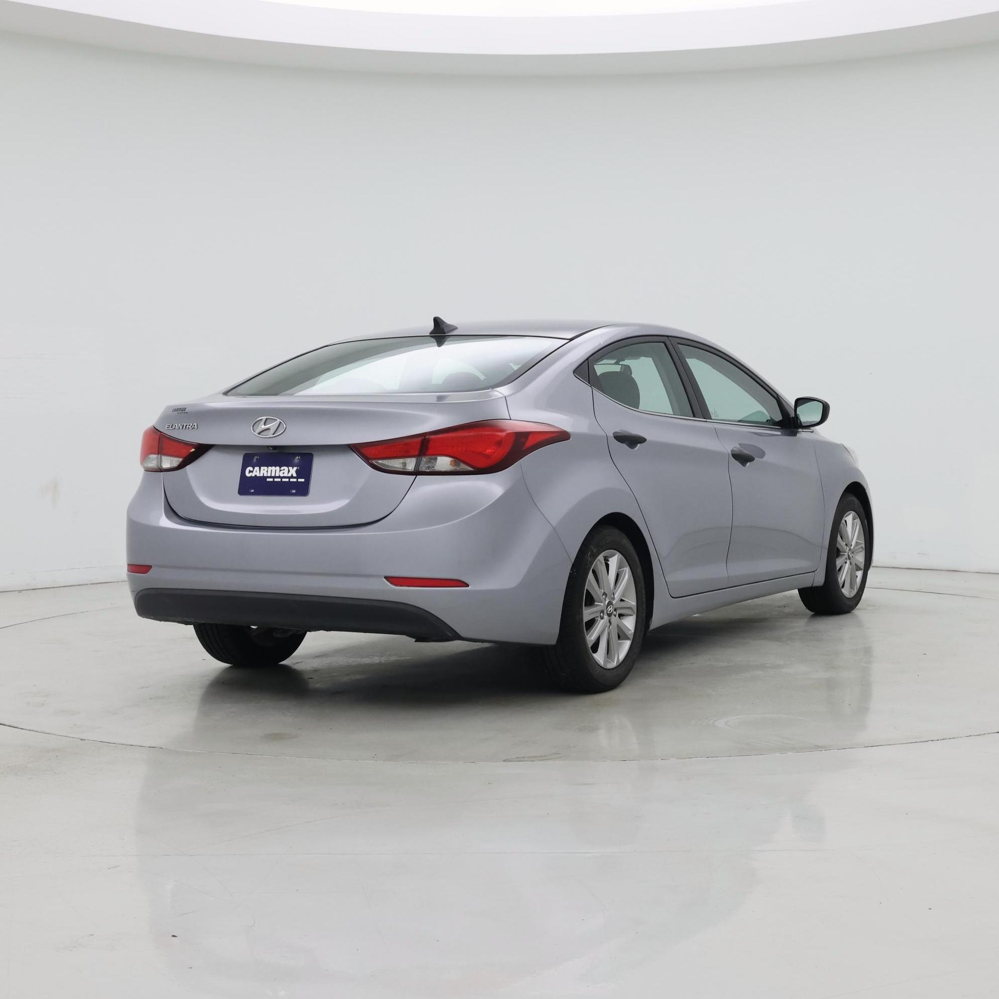 Thumbnail: 2015 Hyundai Elantra - 8