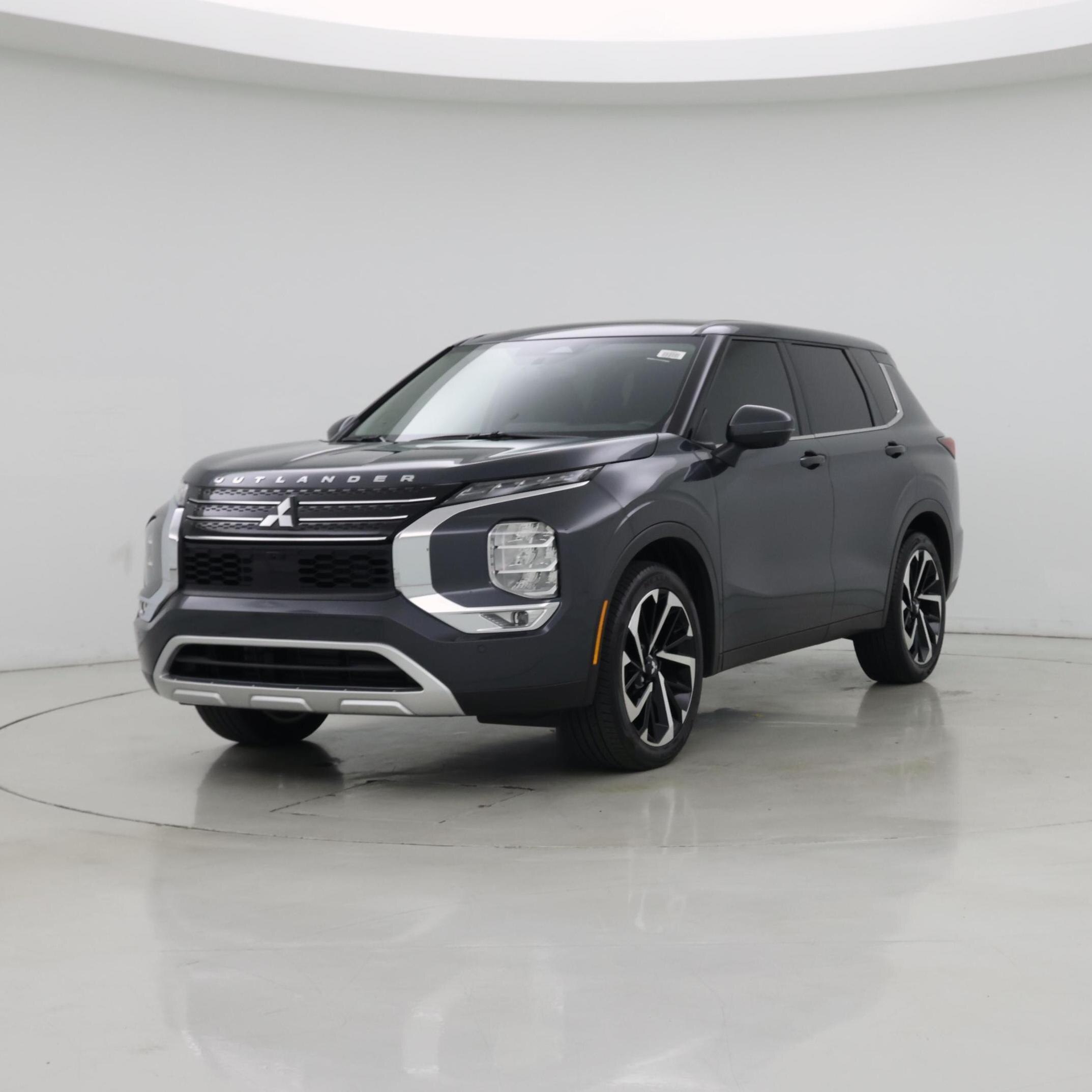 Thumbnail: 2024 Mitsubishi Outlander - 4