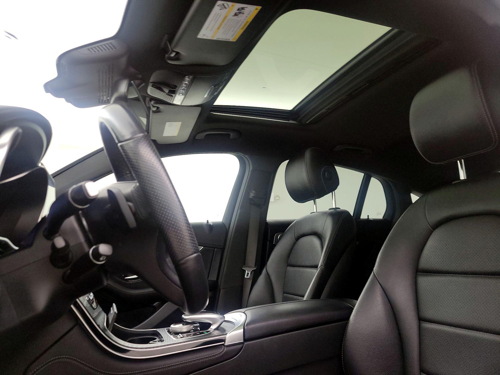 Thumbnail: 2019 Mercedes-Benz GLC - 20