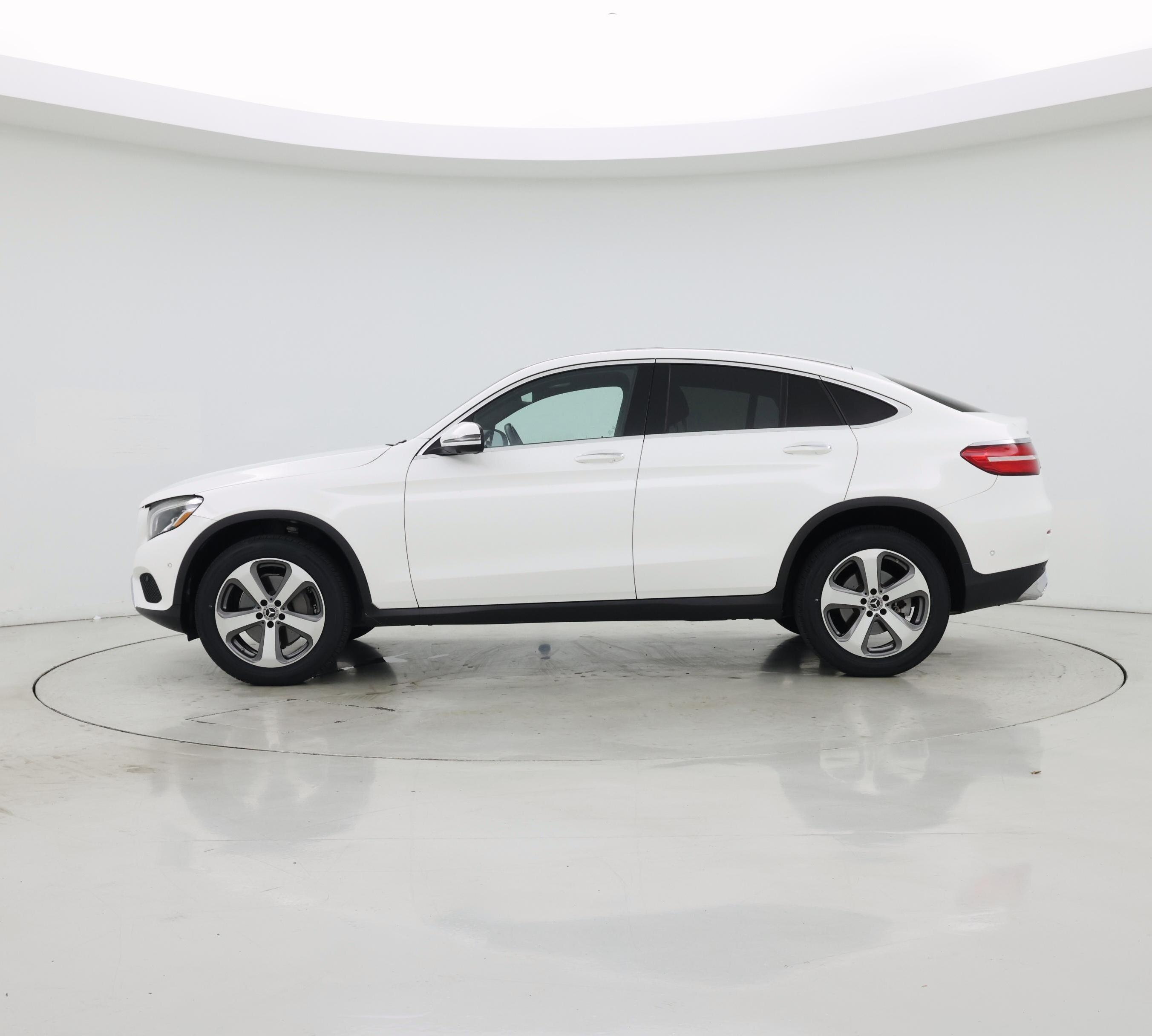 Thumbnail: 2019 Mercedes-Benz GLC - 3