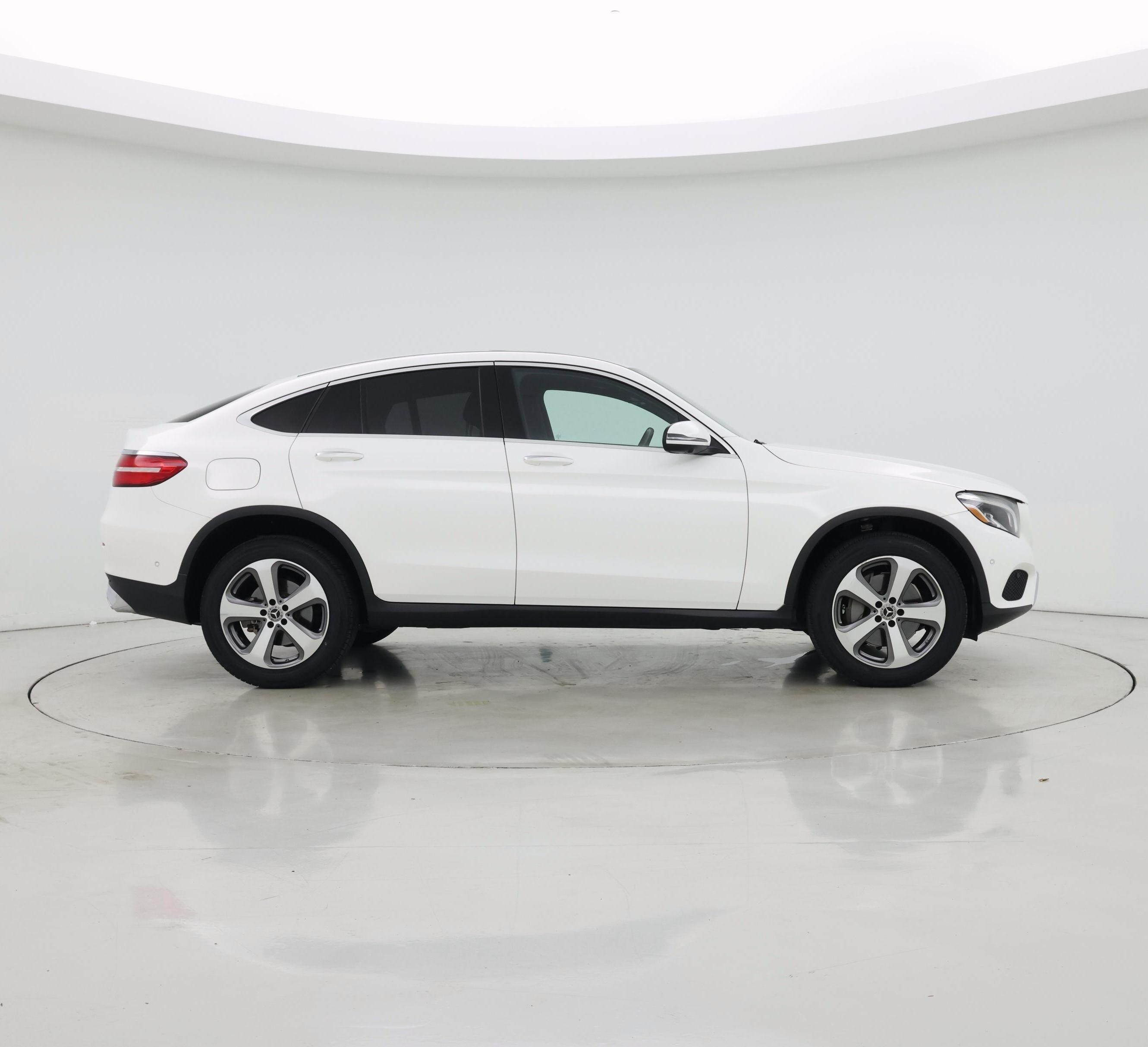 Thumbnail: 2019 Mercedes-Benz GLC - 7