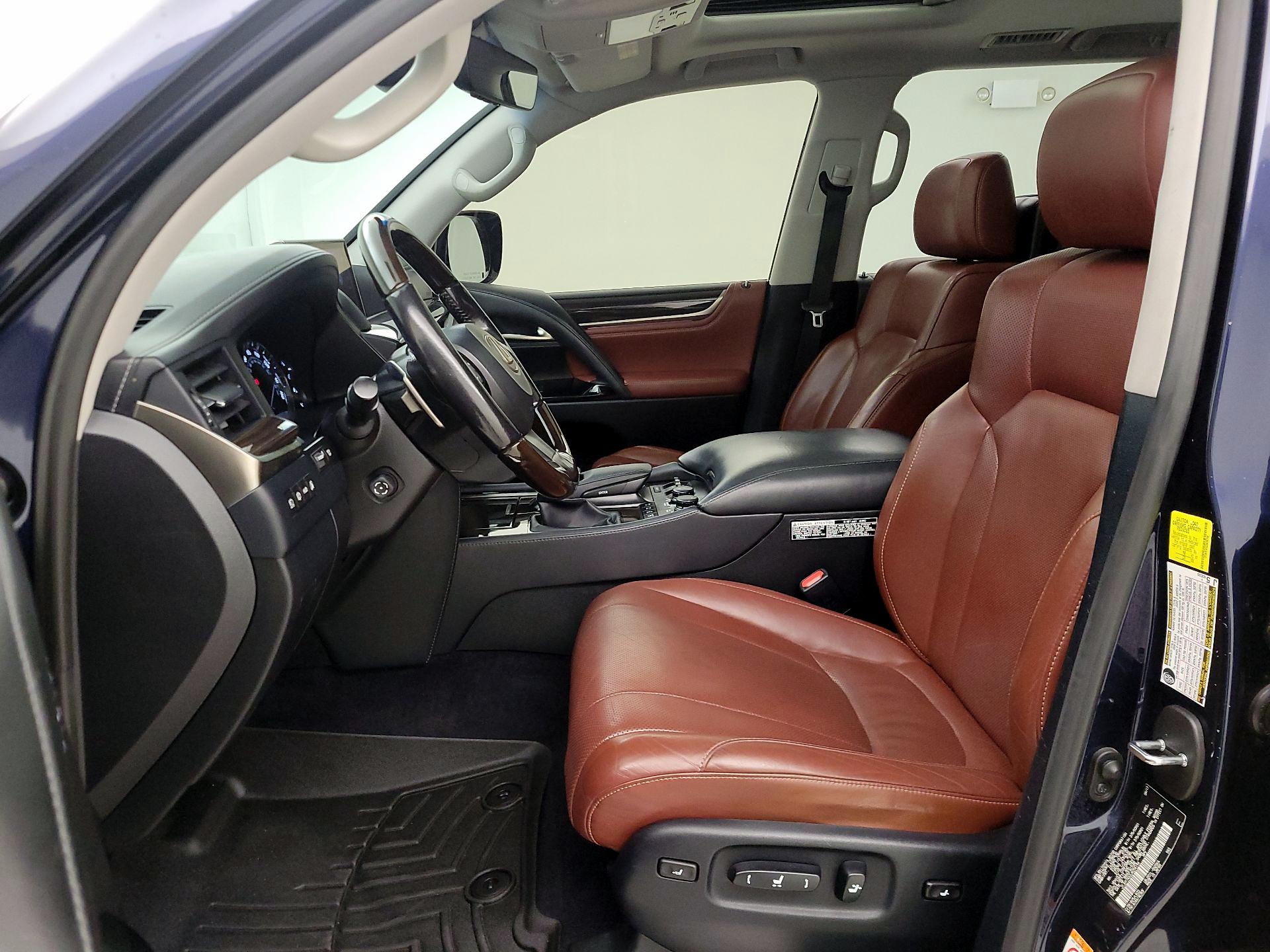 Thumbnail: 2018 Lexus LX - 11