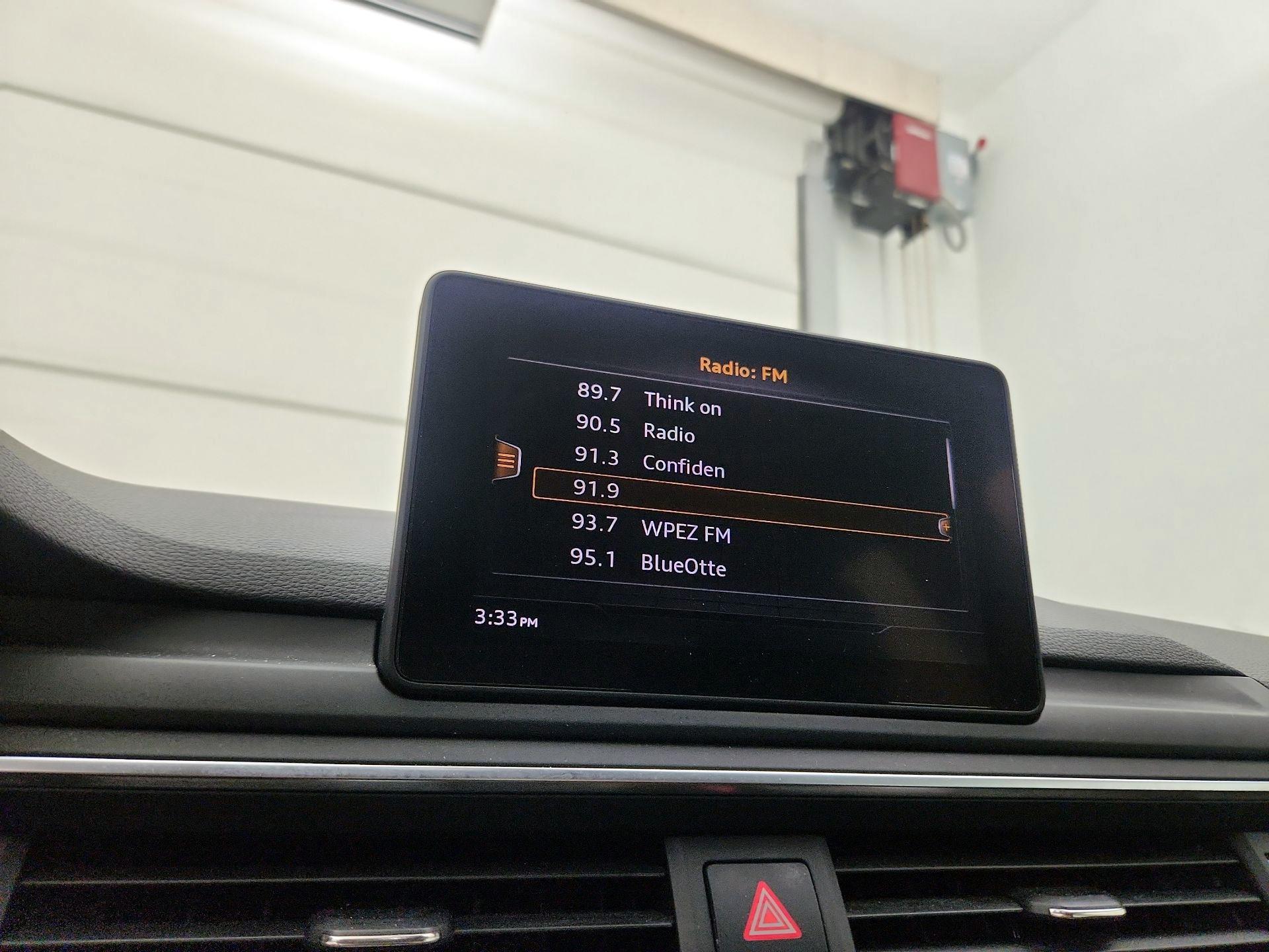 Thumbnail: 2019 Audi A4 - 15