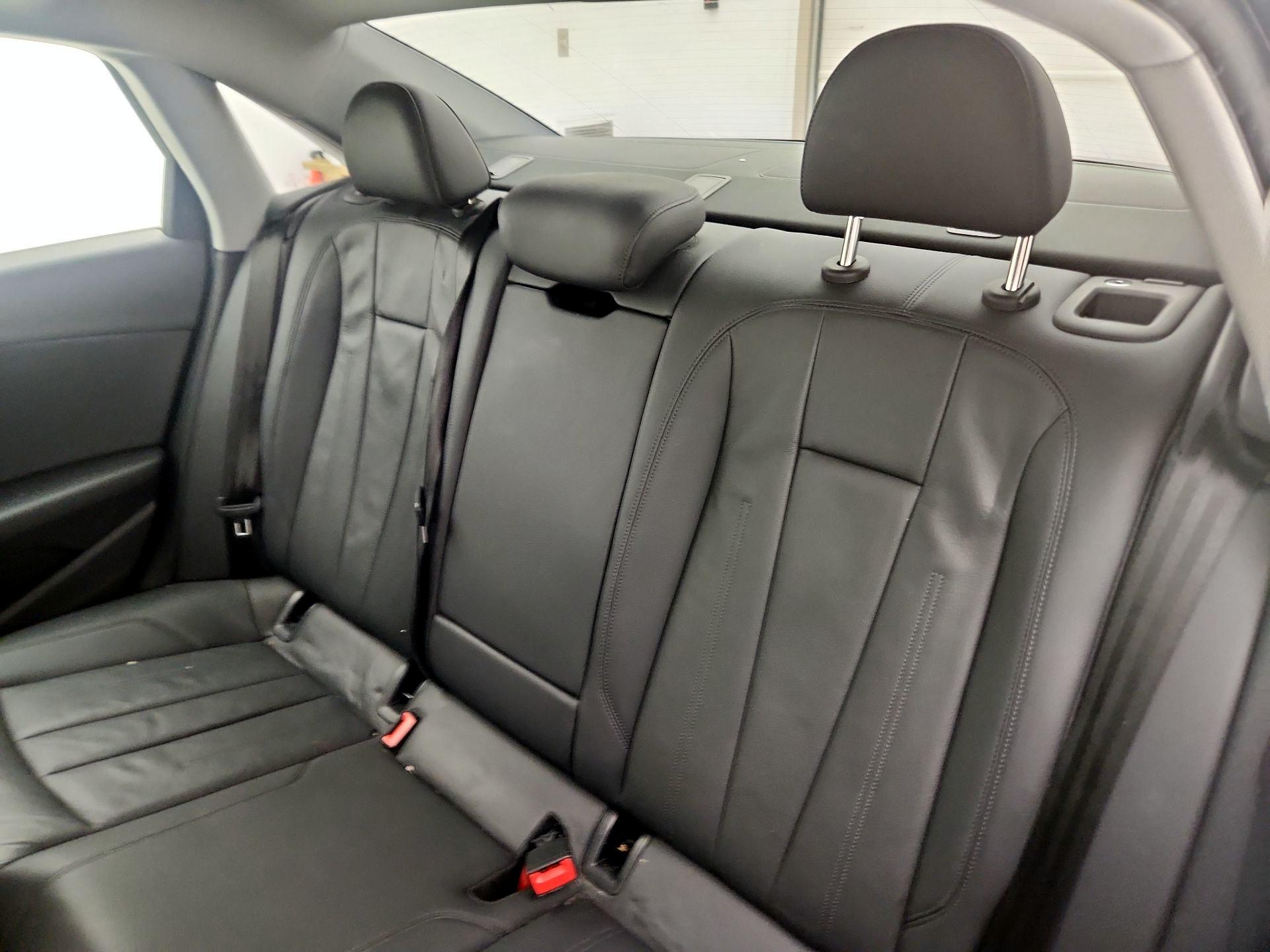 Thumbnail: 2019 Audi A4 - 20