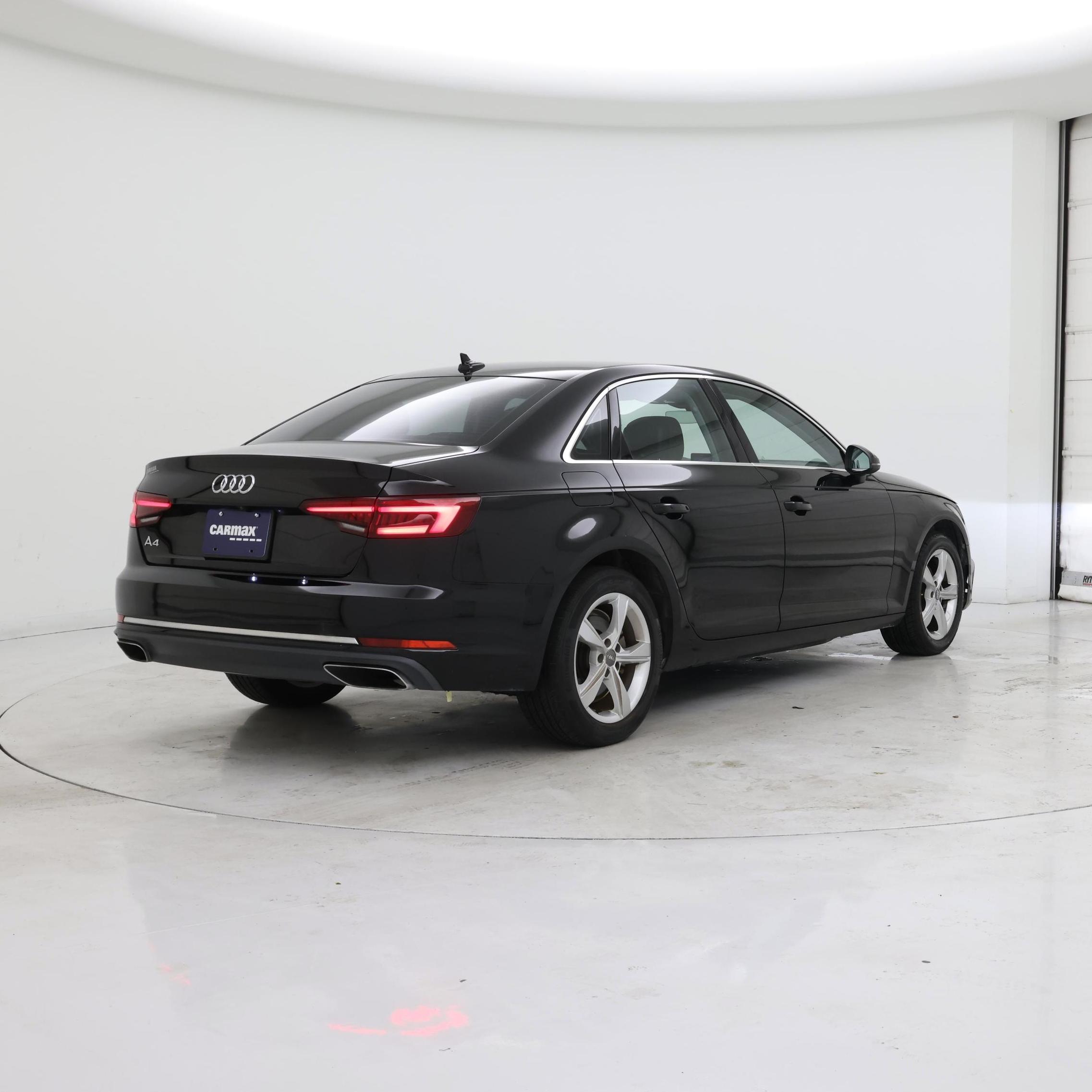 Thumbnail: 2019 Audi A4 - 8