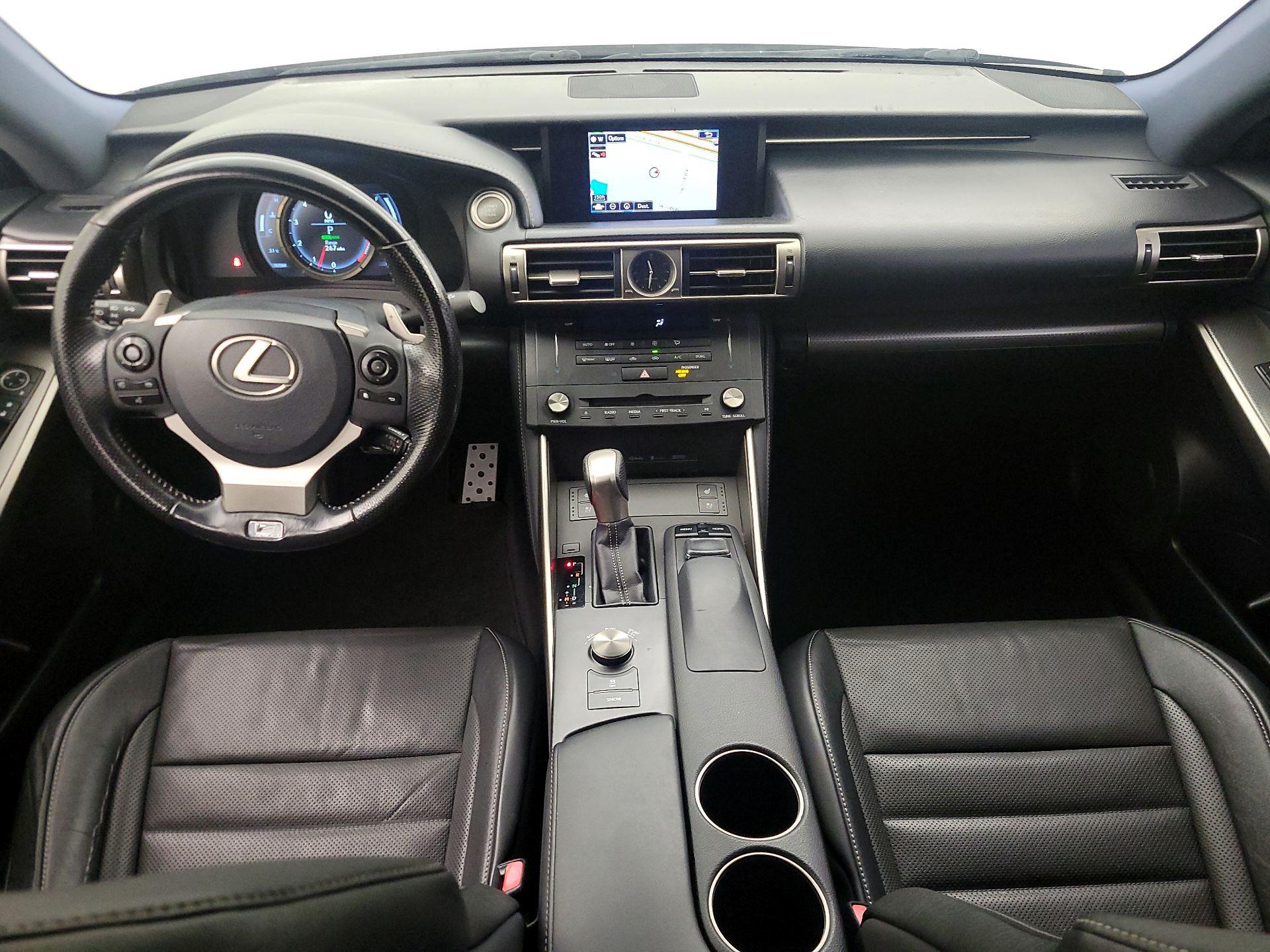 Thumbnail: 2016 Lexus IS - 9