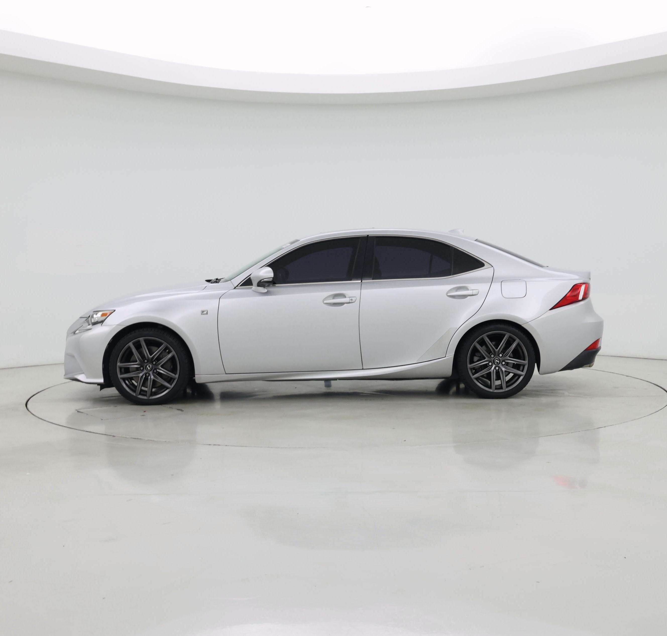 Thumbnail: 2016 Lexus IS - 3