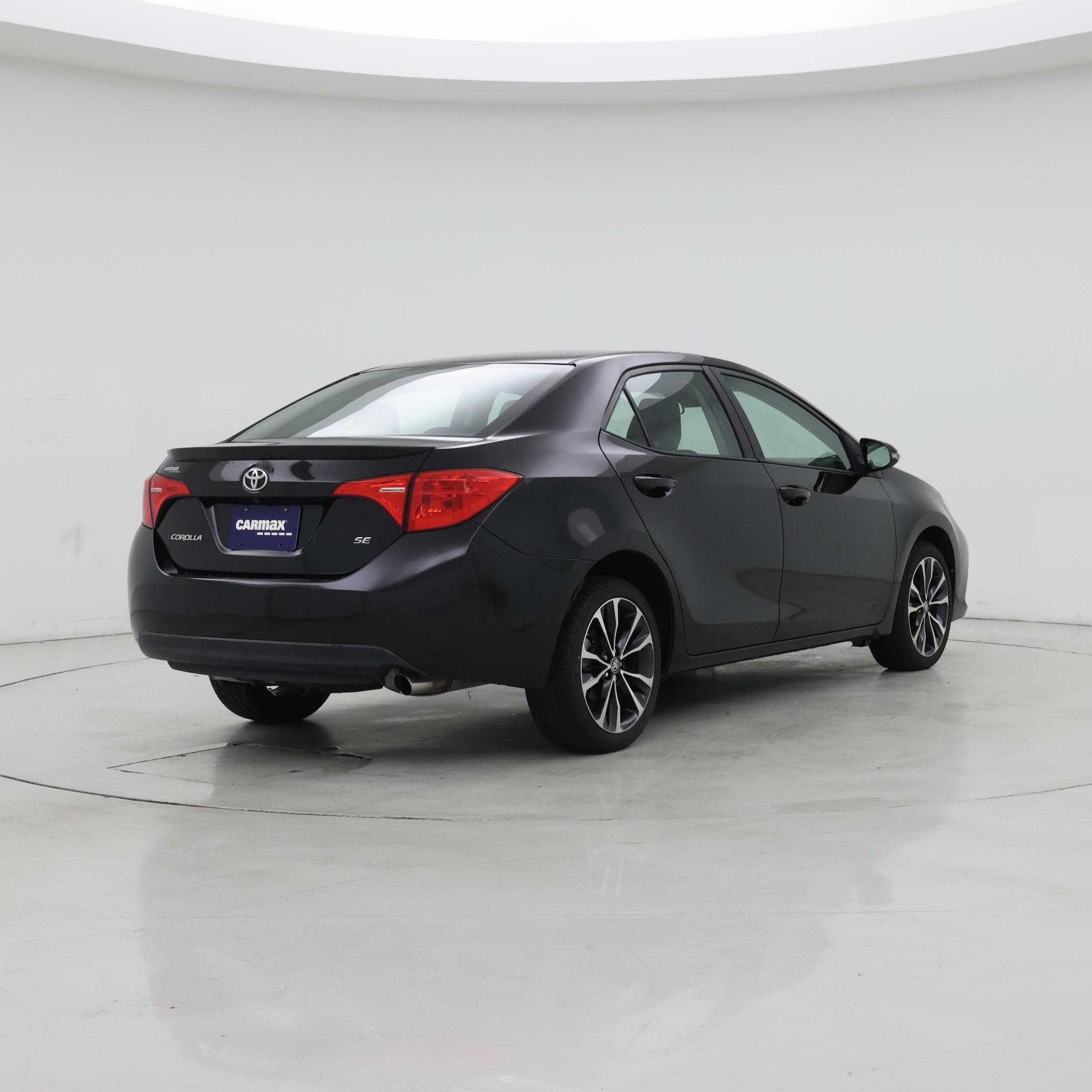 Thumbnail: 2017 Toyota Corolla - 8