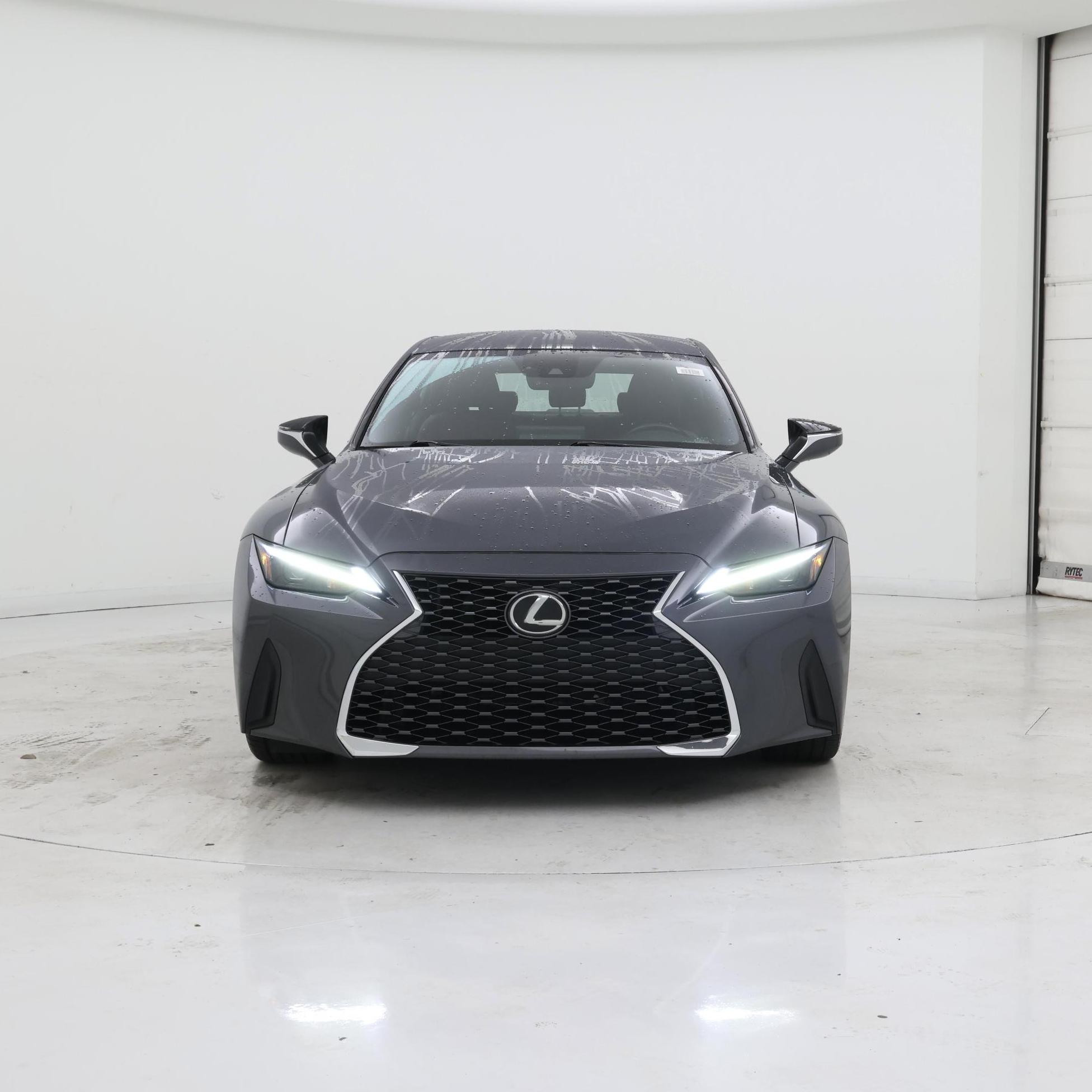 Thumbnail: 2021 Lexus IS - 5