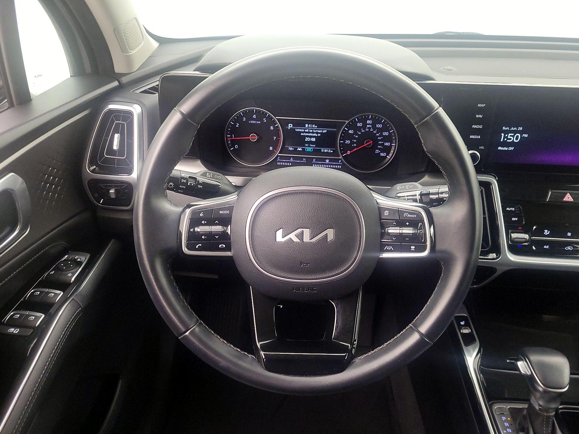 Thumbnail: 2022 Kia Sorento - 10